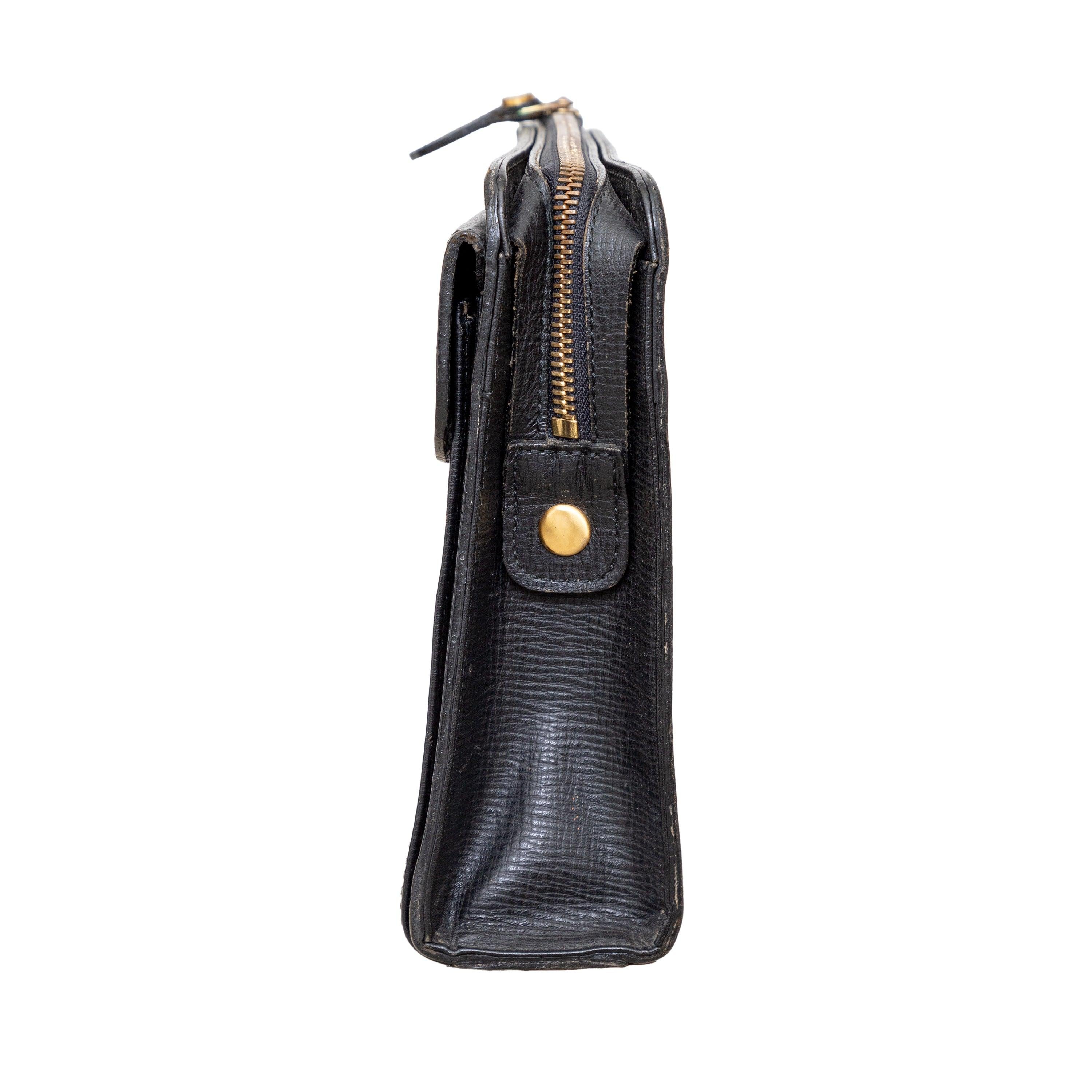 Women's Burberry Vintage Clutch Bag - '90s For Sale
