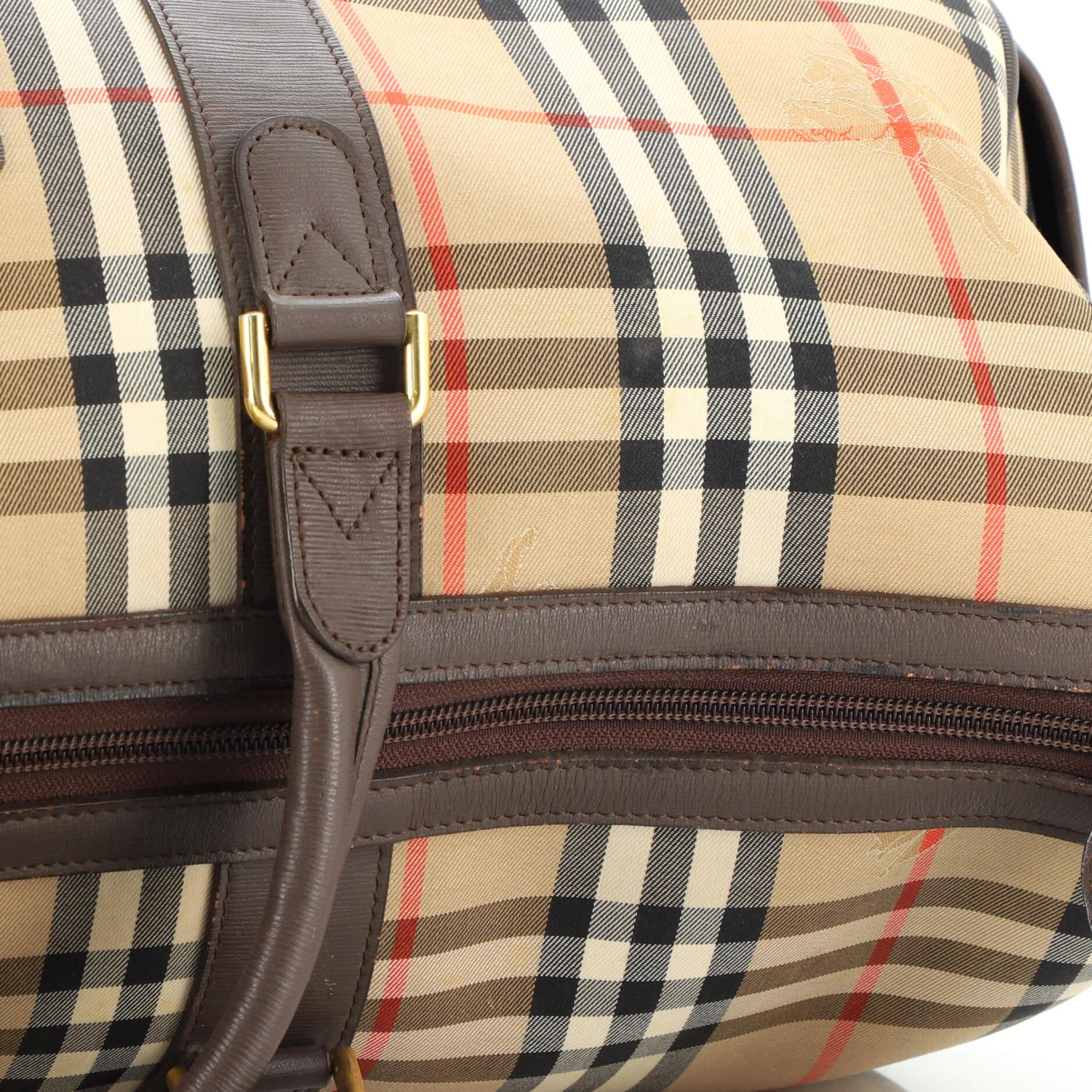 Burberry Vintage Duffle Bag Horseferry Check Canvas Large In Good Condition In NY, NY