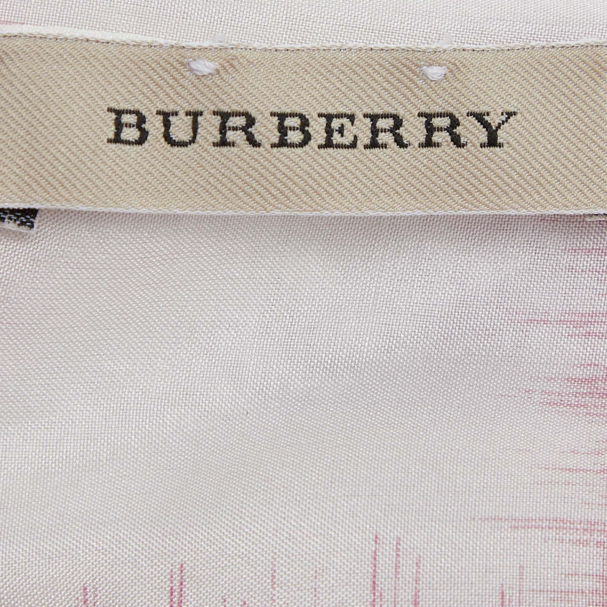 Burberry Vintage Pink/White Horseferry Print Silk Fringed Scarf In Good Condition In Dubai, Al Qouz 2
