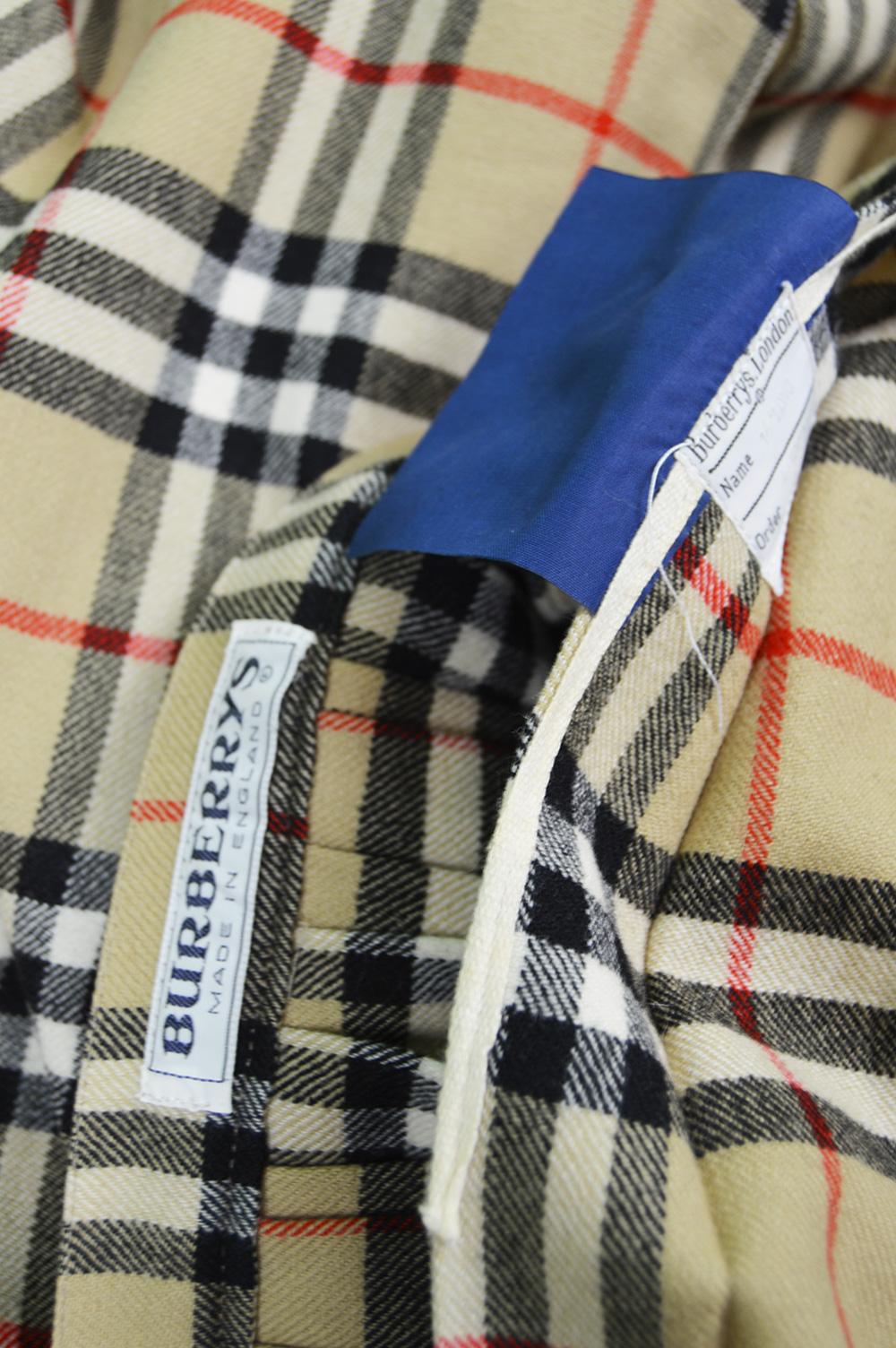 Burberry Vintage Women's 100% Wool Nova Check Tartan Kilt Skirt, 1980s ...
