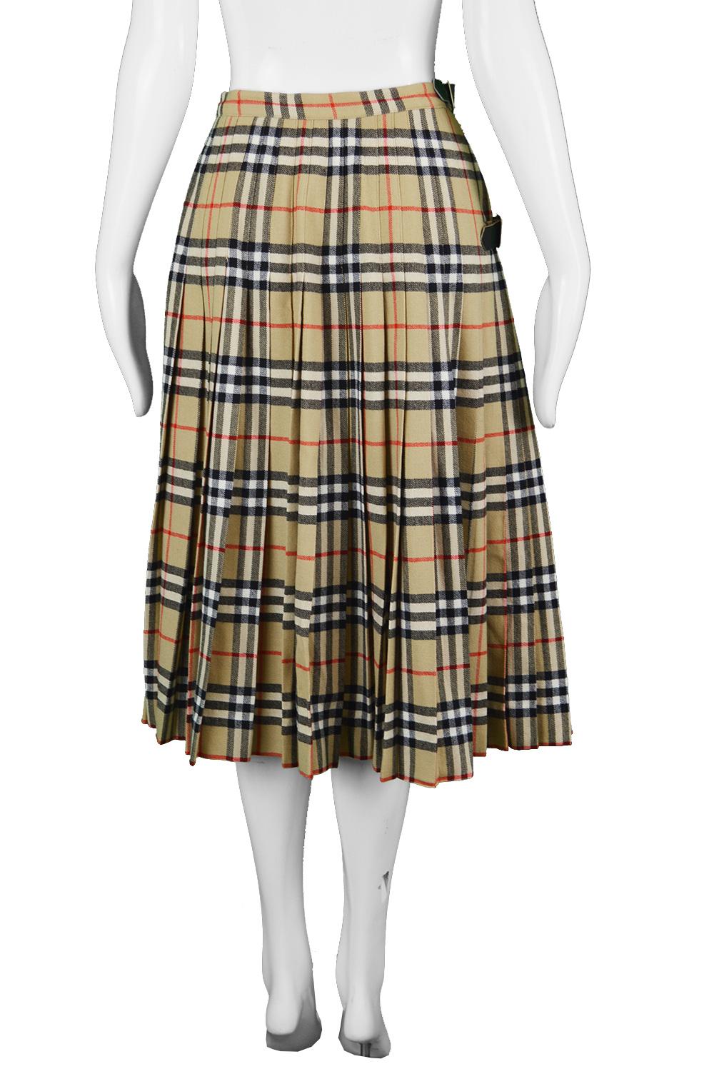 Burberry Vintage Women's 100% Wool Nova Check Tartan Kilt Skirt, 1980s 1