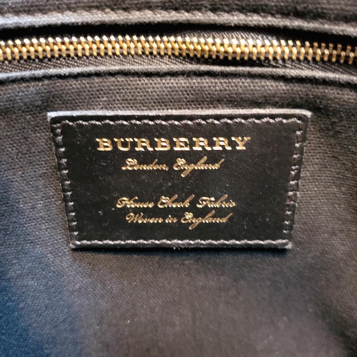 Burberry Welburn Black House Check Tote Handbag 2