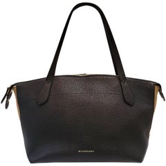 Burberry Welburn Black House Check Tote Handbag