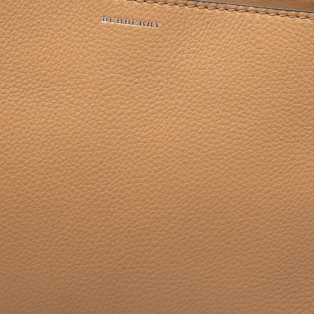 Burberry White/Beige Leather Clutch 2