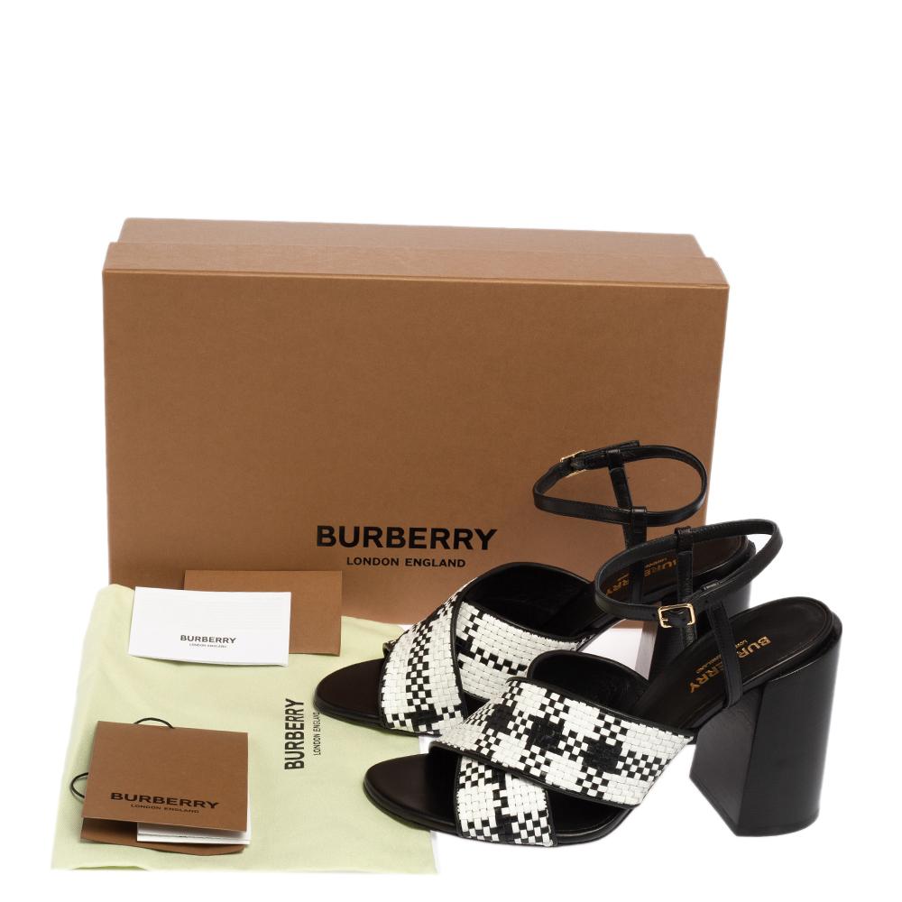 Burberry White/Black Woven Leather Block Heel Sandals Size 38.5 For Sale 1