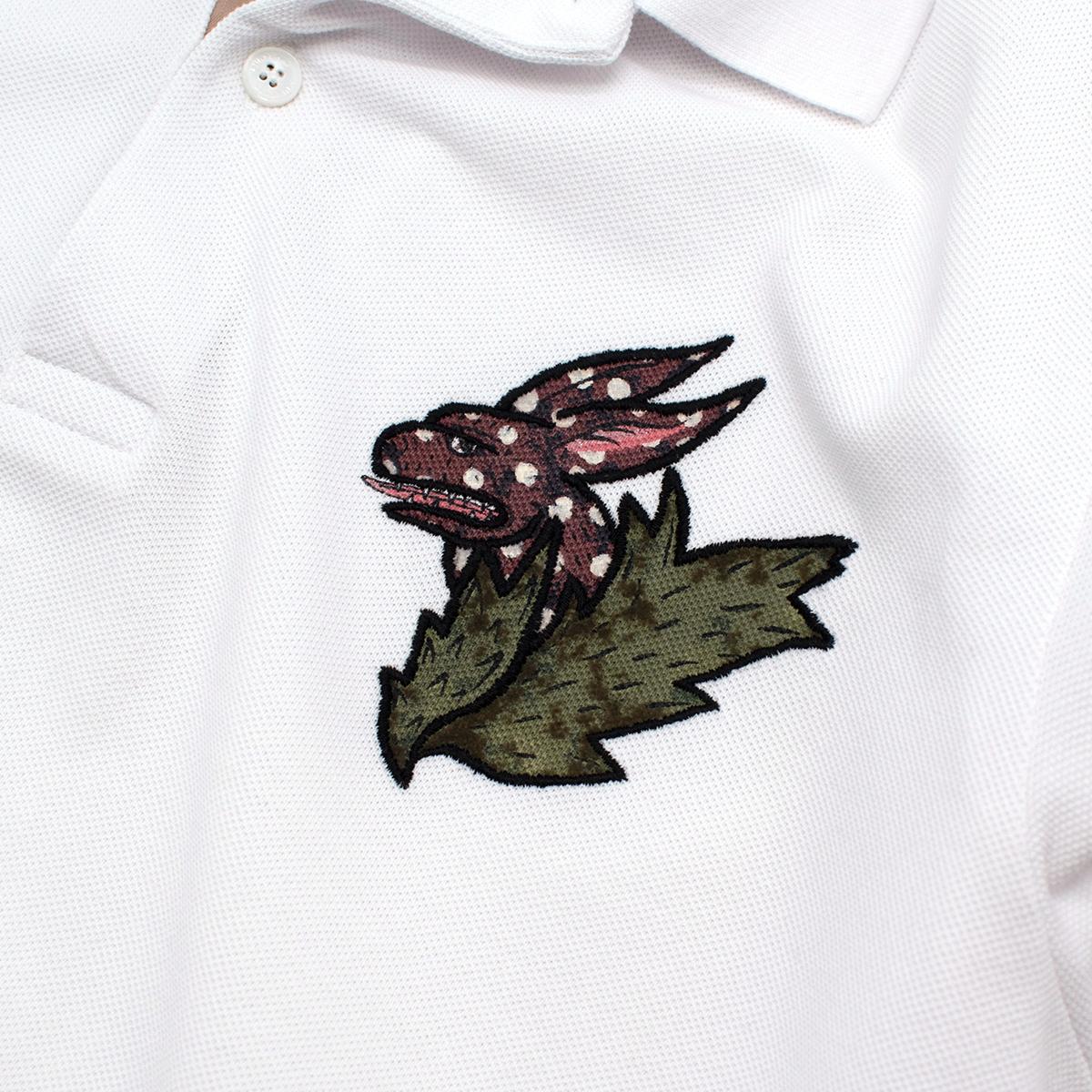 Burberry White Cotton Pique Polo Shirt with Dragon Applique - US M For Sale 1