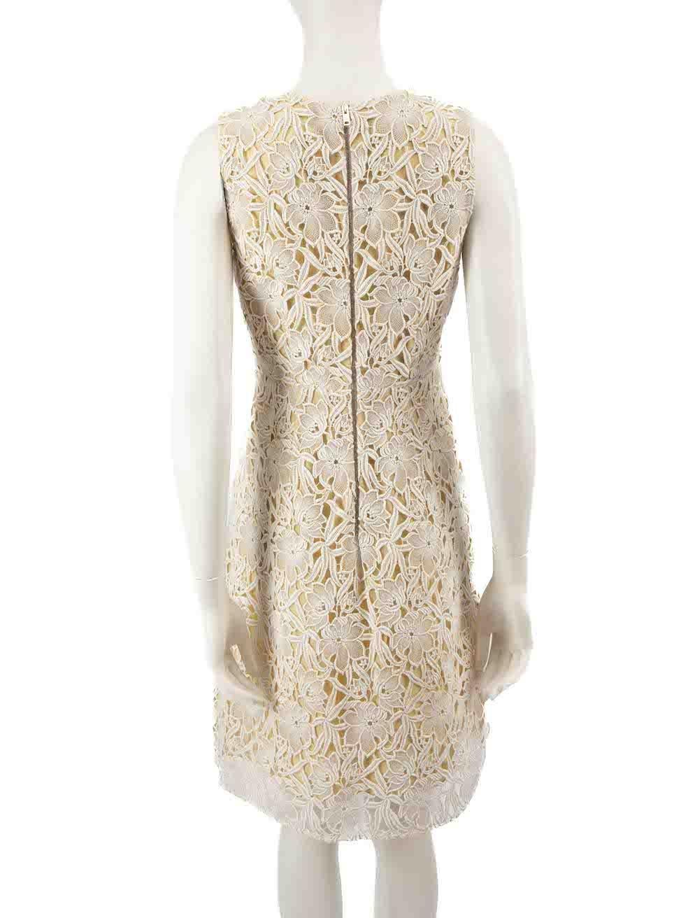 Burberry White Floral Lace Bow Detail Dress Size L In Excellent Condition In London, GB