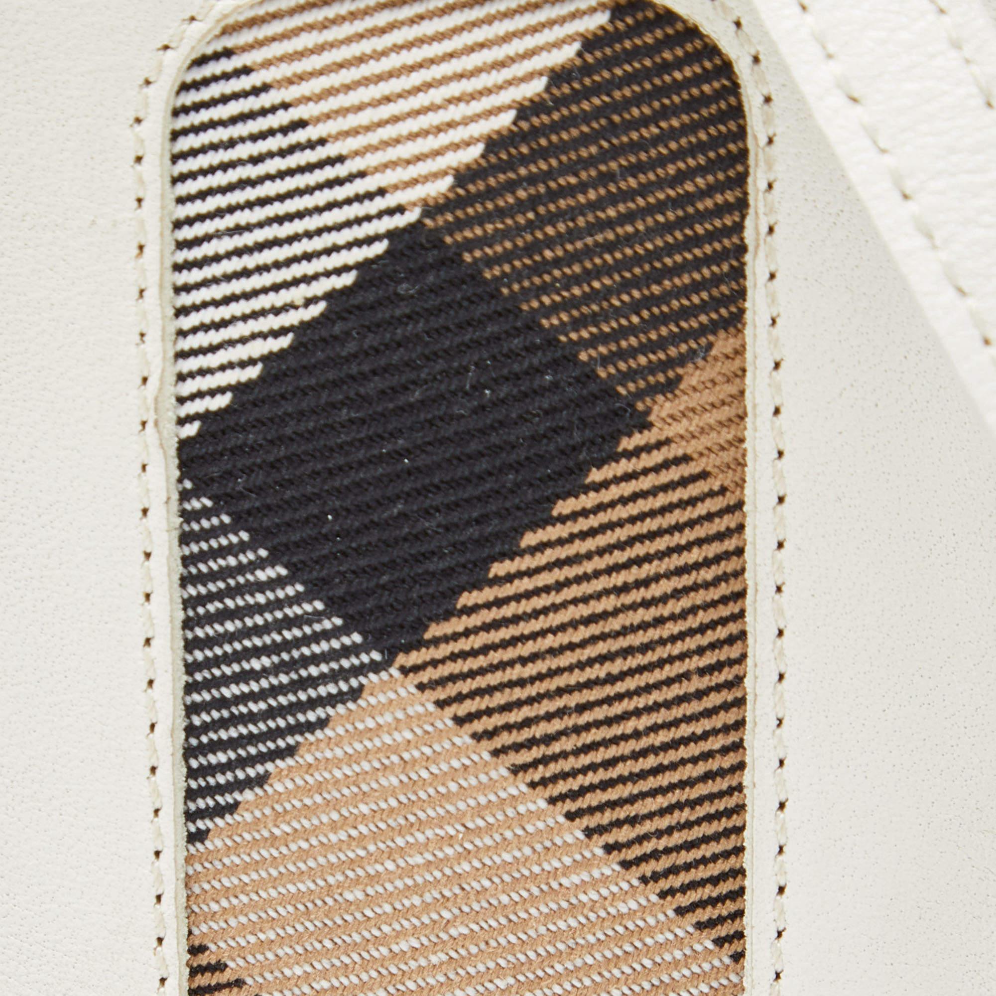 Women's Burberry White Leather and Check Canvas Card Holder with Strap For Sale