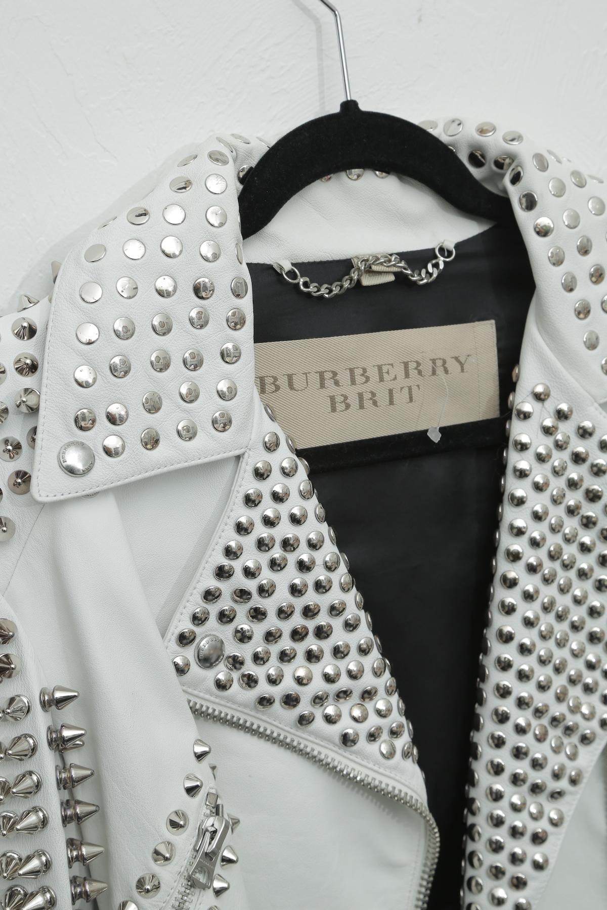 burberry studs