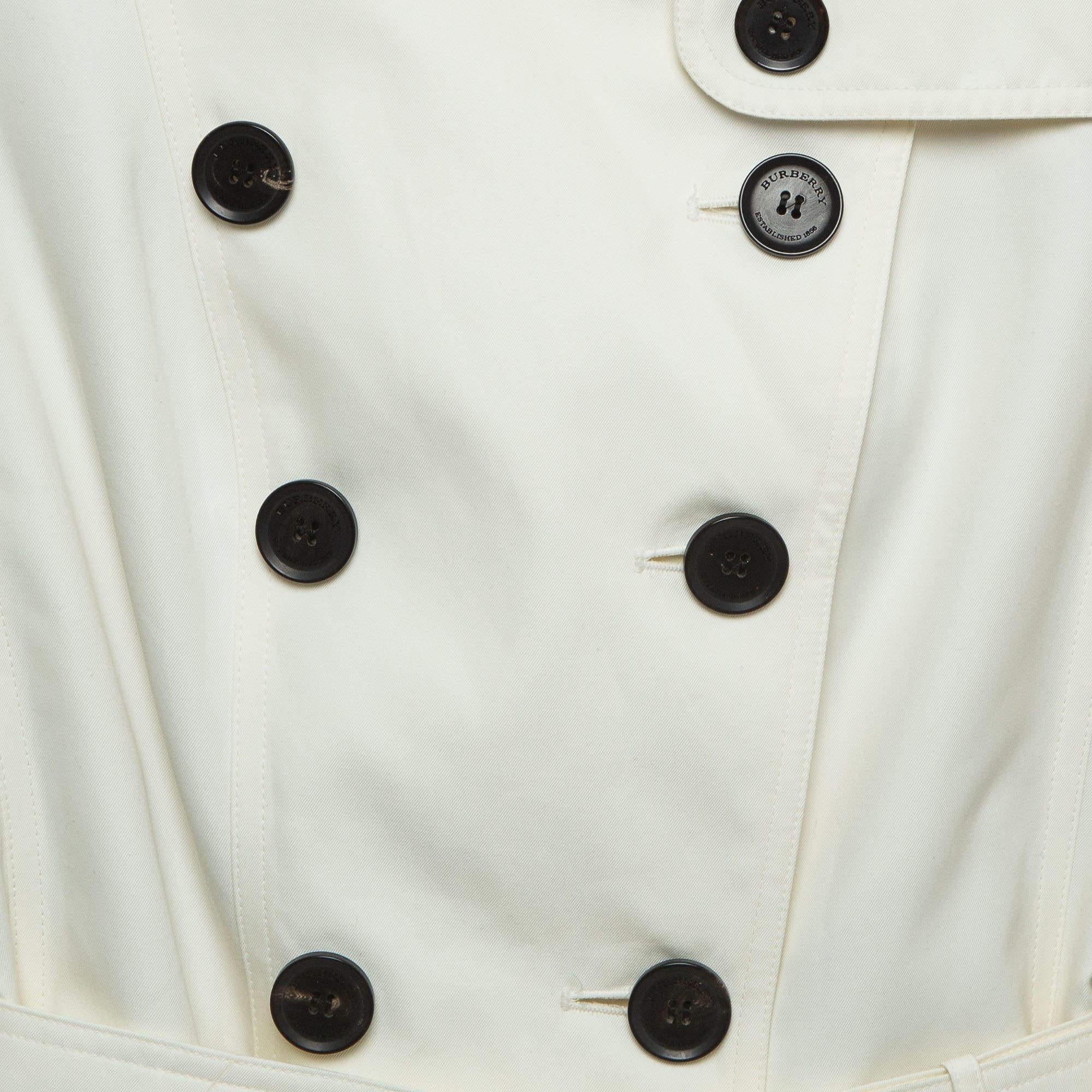 Burberry Trench-coat court ceinturé en gabardine bordée de cuir blanc XS en vente 2