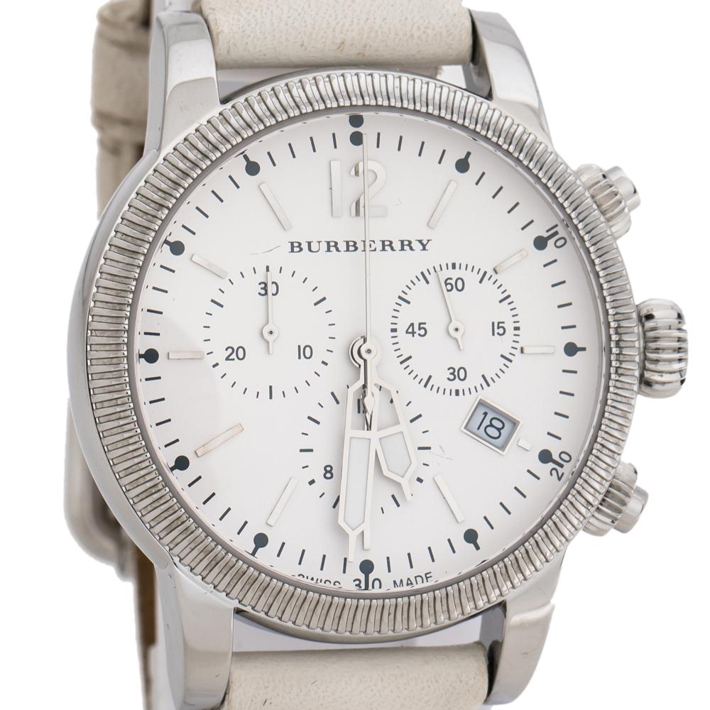 Burberry White Stainless Steel Leather Utilitarian BU7821 Unisex Wristwatch 42mm In Fair Condition In Dubai, Al Qouz 2