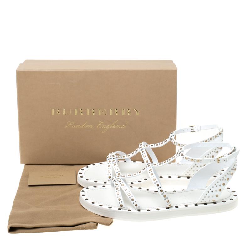 Burberry White Studded Leather Hansel T-Strap Flat Sandals Size 39.5 3