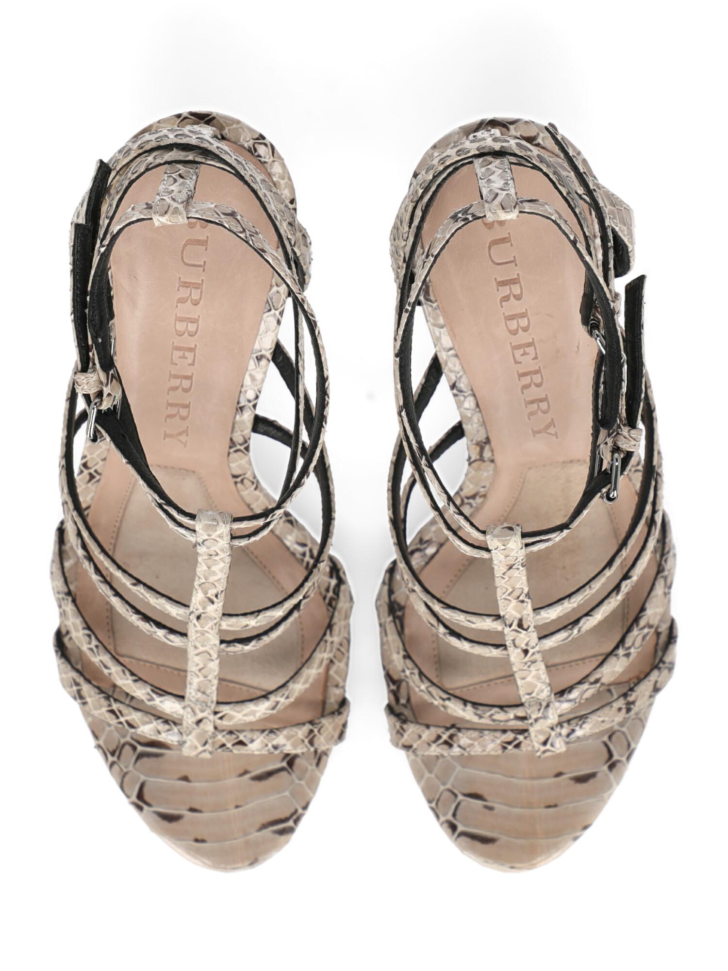 Burberry Woman Sandals Beige Leather IT 37 For Sale 2