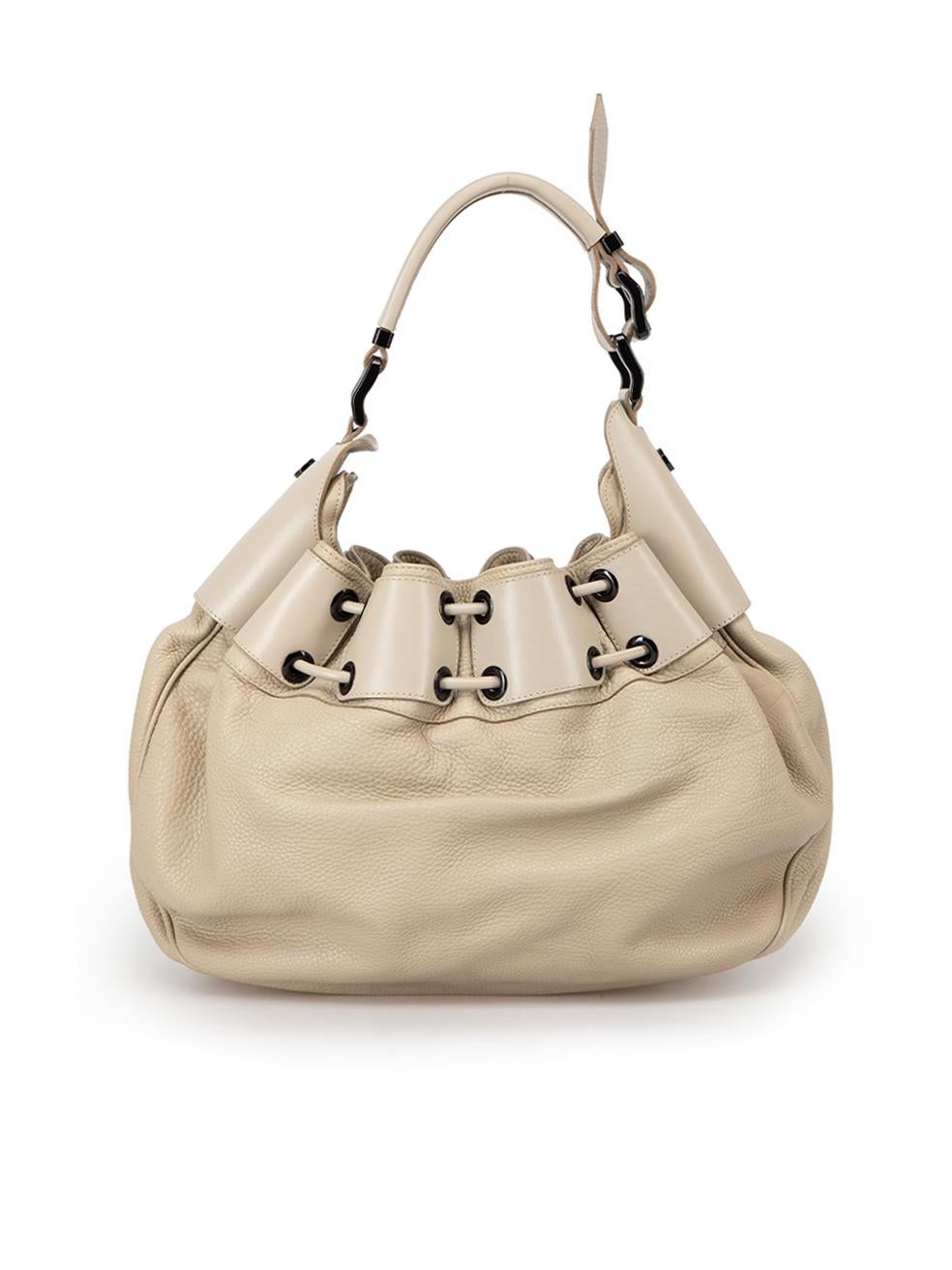 Burberry Women's Beige Leather Drawstring Warrior Hobo Shoulder Bag In Good Condition In London, GB