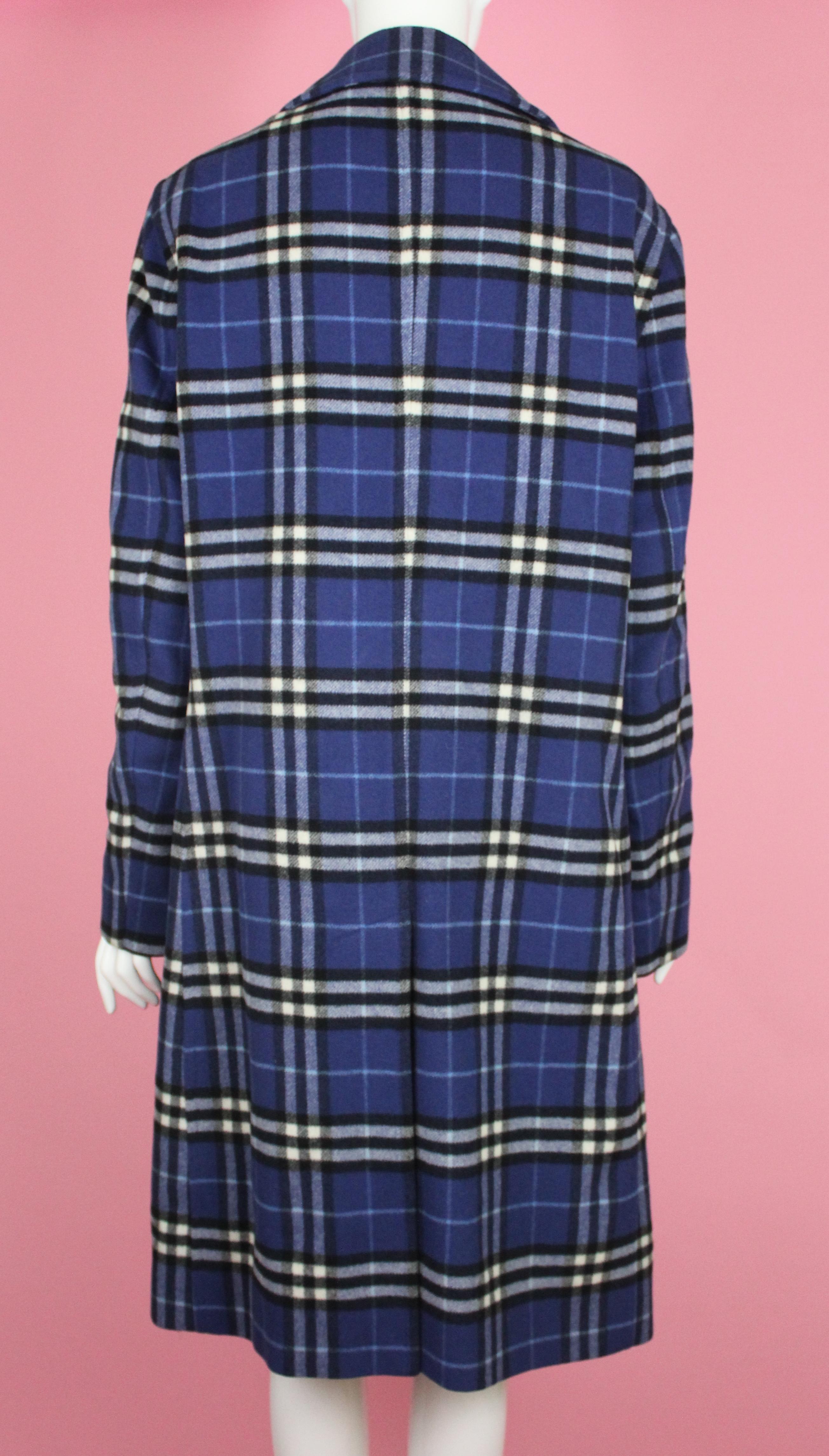 Burberry Women's Double Breasted Coat in Blue Check, c. 2000's, size 6 US For Sale 2