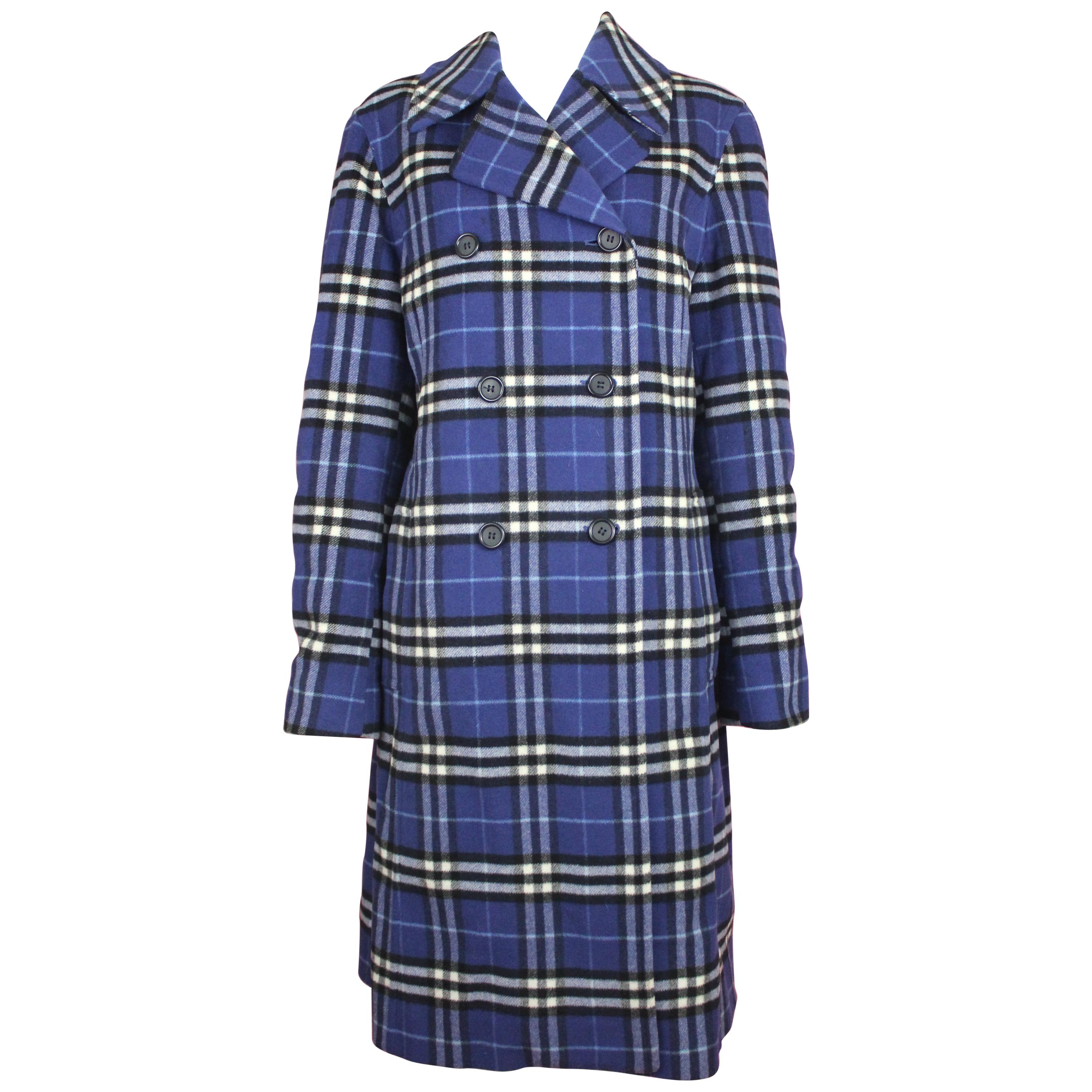 Burberry Women's Double Breasted Coat in Blue Check, c. 2000's, size 6 US For Sale