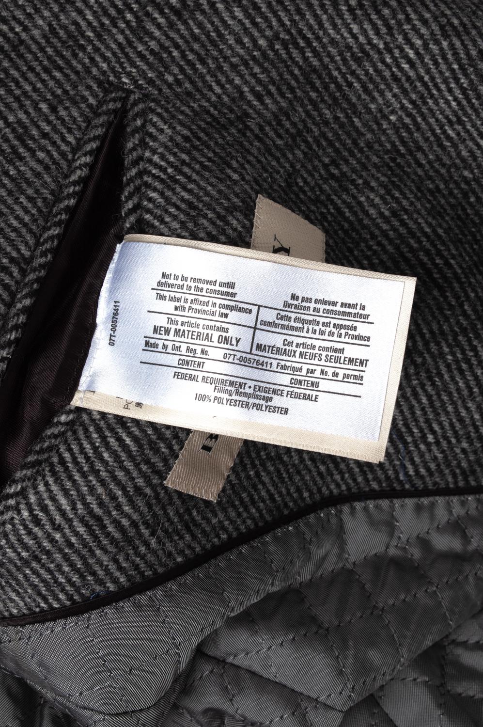 Burberry Wool Blazer Men Jacket London Herringbone Size 48R (Medium) For Sale 3