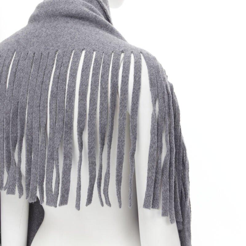 BURBERRY wool cashmere grey solid felted fringe knitted overstitching scarf 2