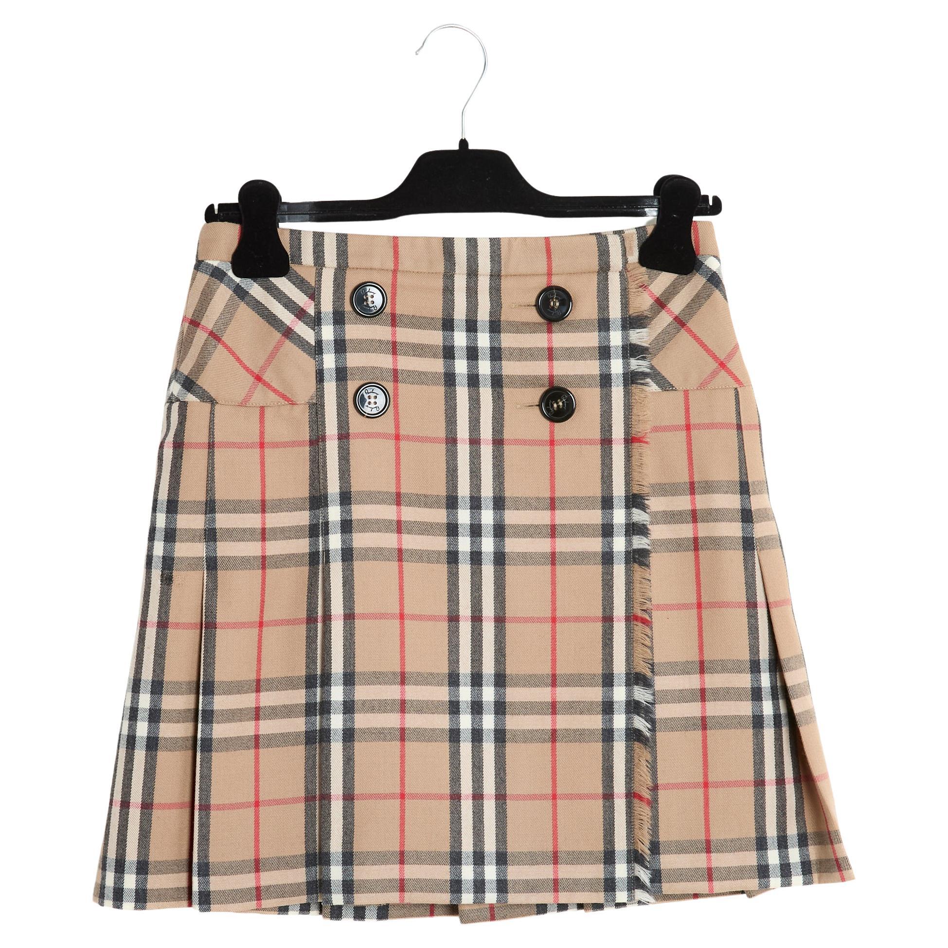 Burberry Wool Classic Check mini skirt EU36 UK6 US4 For Sale