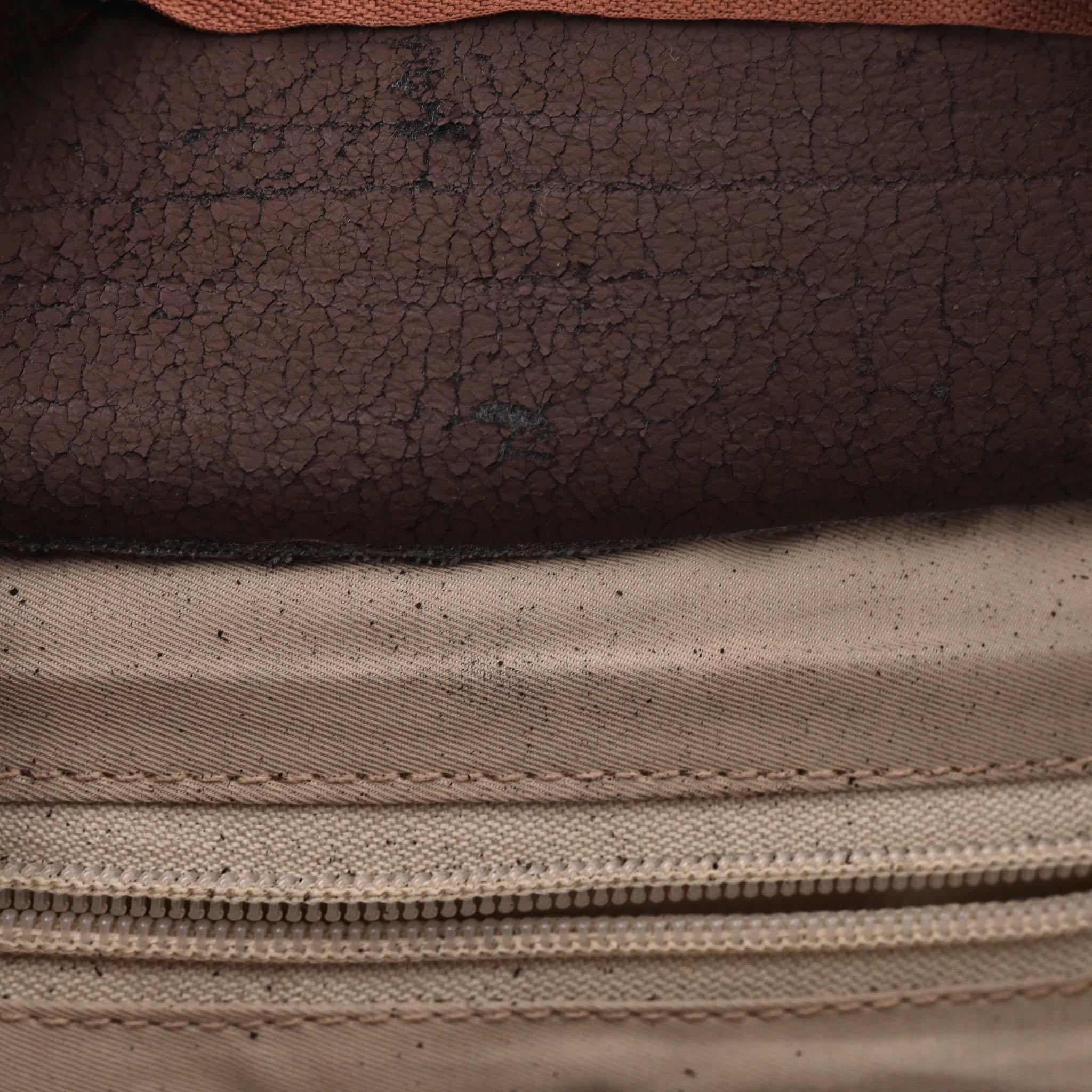 Sac à main en laine tissée Burberry en vente 2
