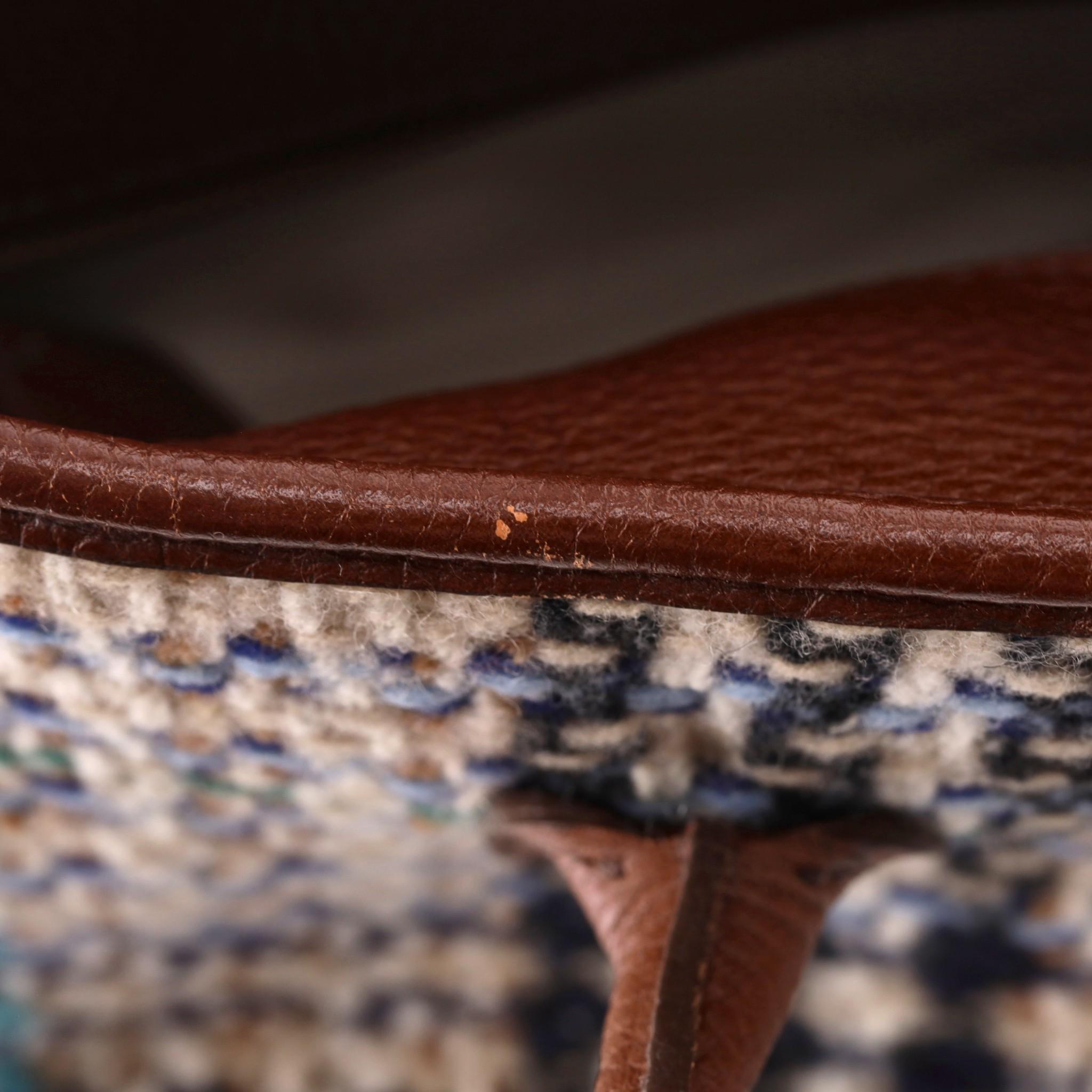 Sac à main en laine tissée Burberry en vente 4