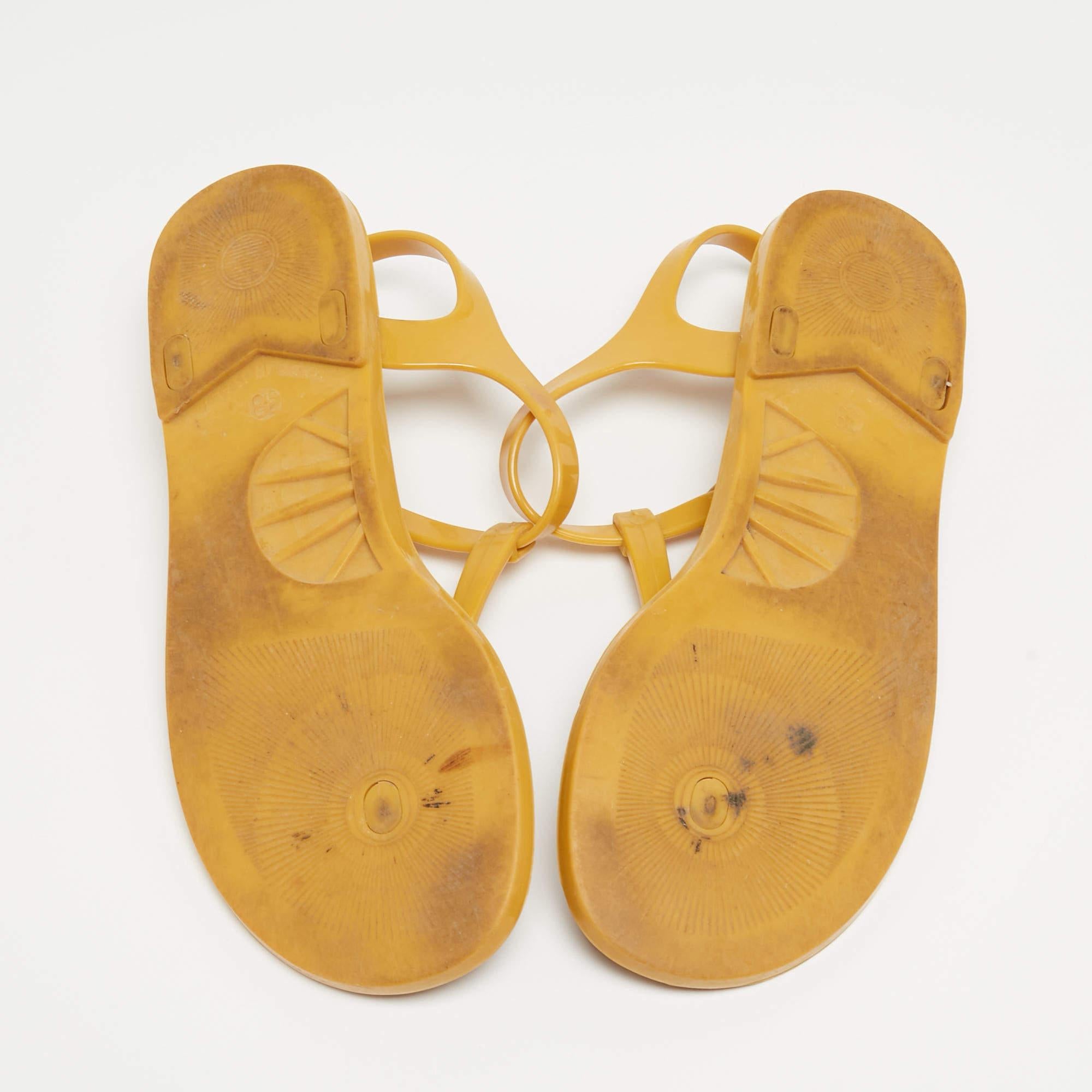 Burberry Yellow Jelly Thong Flat Slides Size 38 4