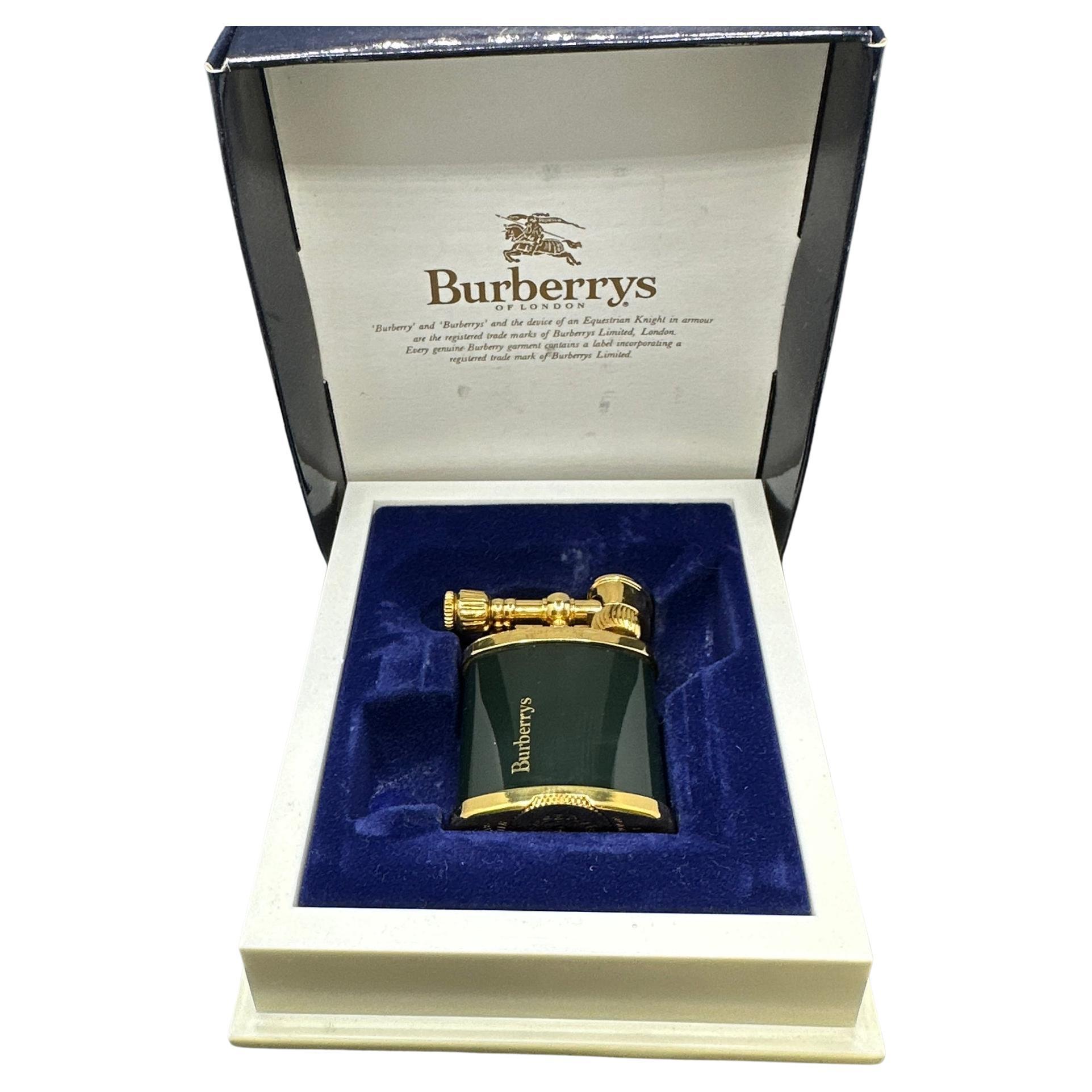 Burberrys BRITISH dark green enamel gold plated vintage lighter blue sapphire