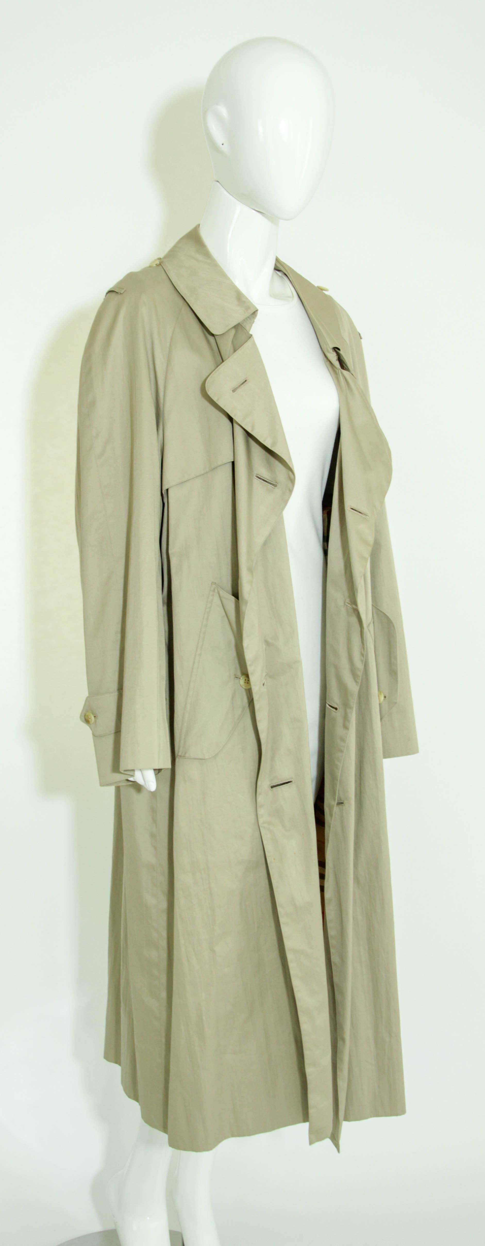 BURBERRY'S Classic Tan Trench 1980's Cotton Double Breasted For Sale 8