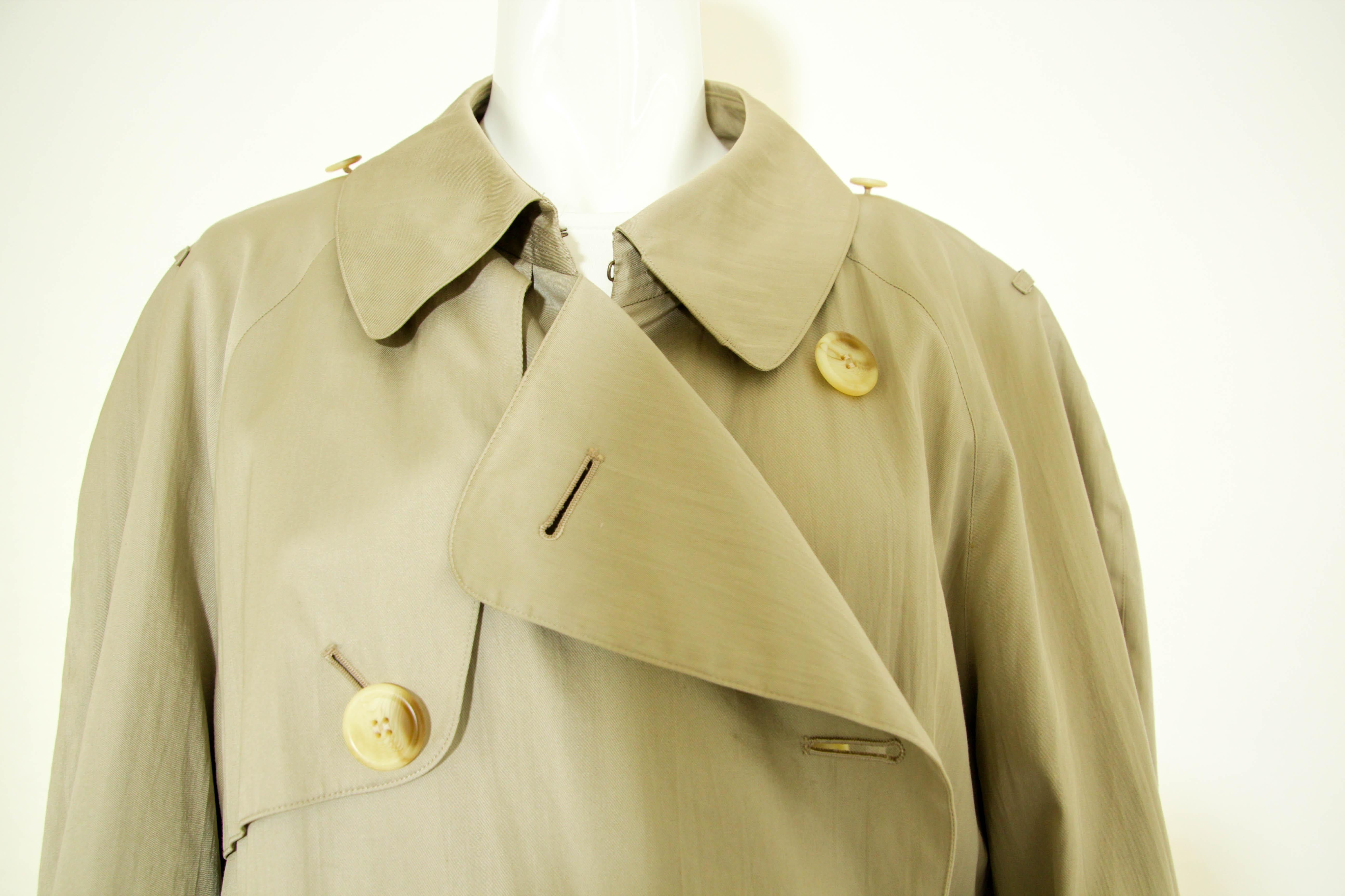 BURBERRY'S Classic Tan Trench 1980's Cotton Double Breasted For Sale 1