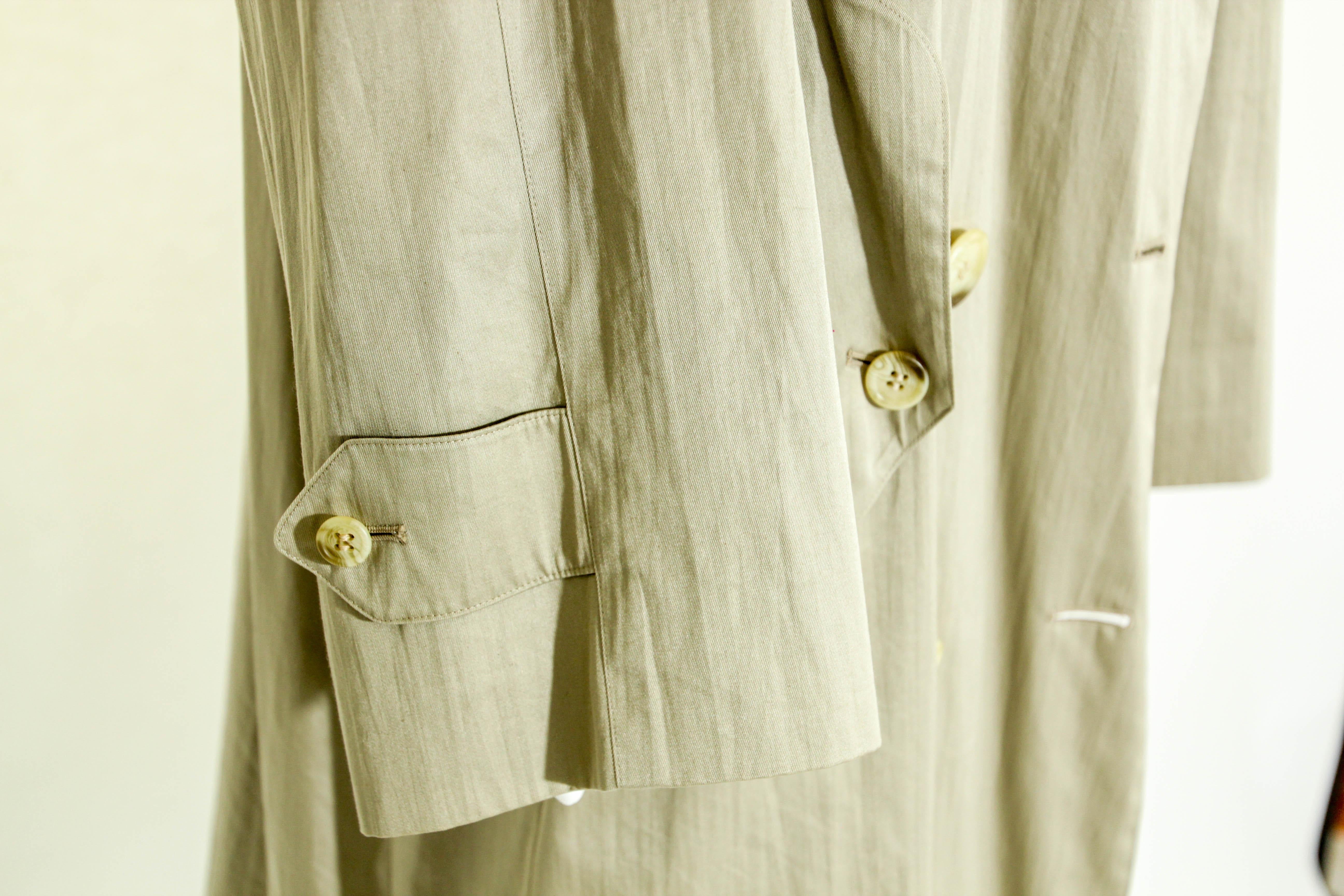 BURBERRY'S Classic Tan Trench 1980's Cotton Double Breasted For Sale 2