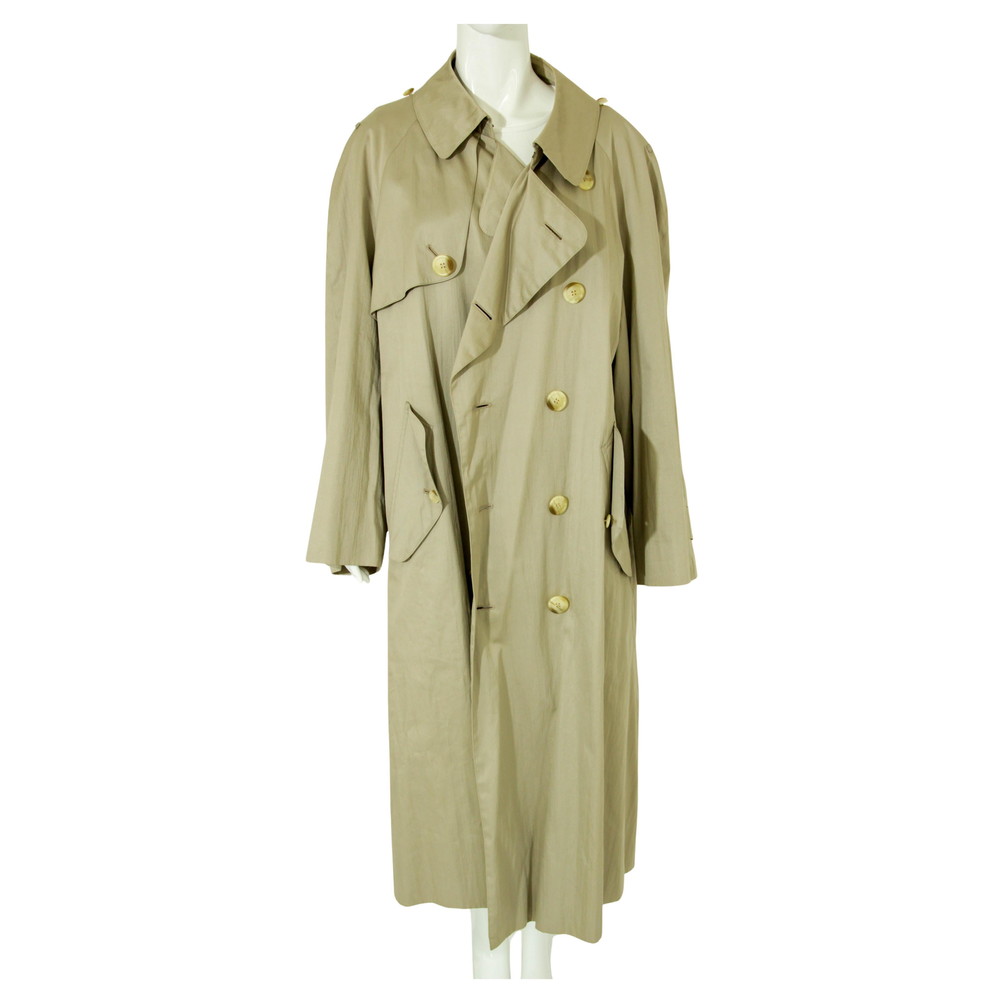 Vintage Burberry Coats and Outerwear - 49 For Sale at Vintage Burberry Coats and Outerwear - 49 For Sale at
