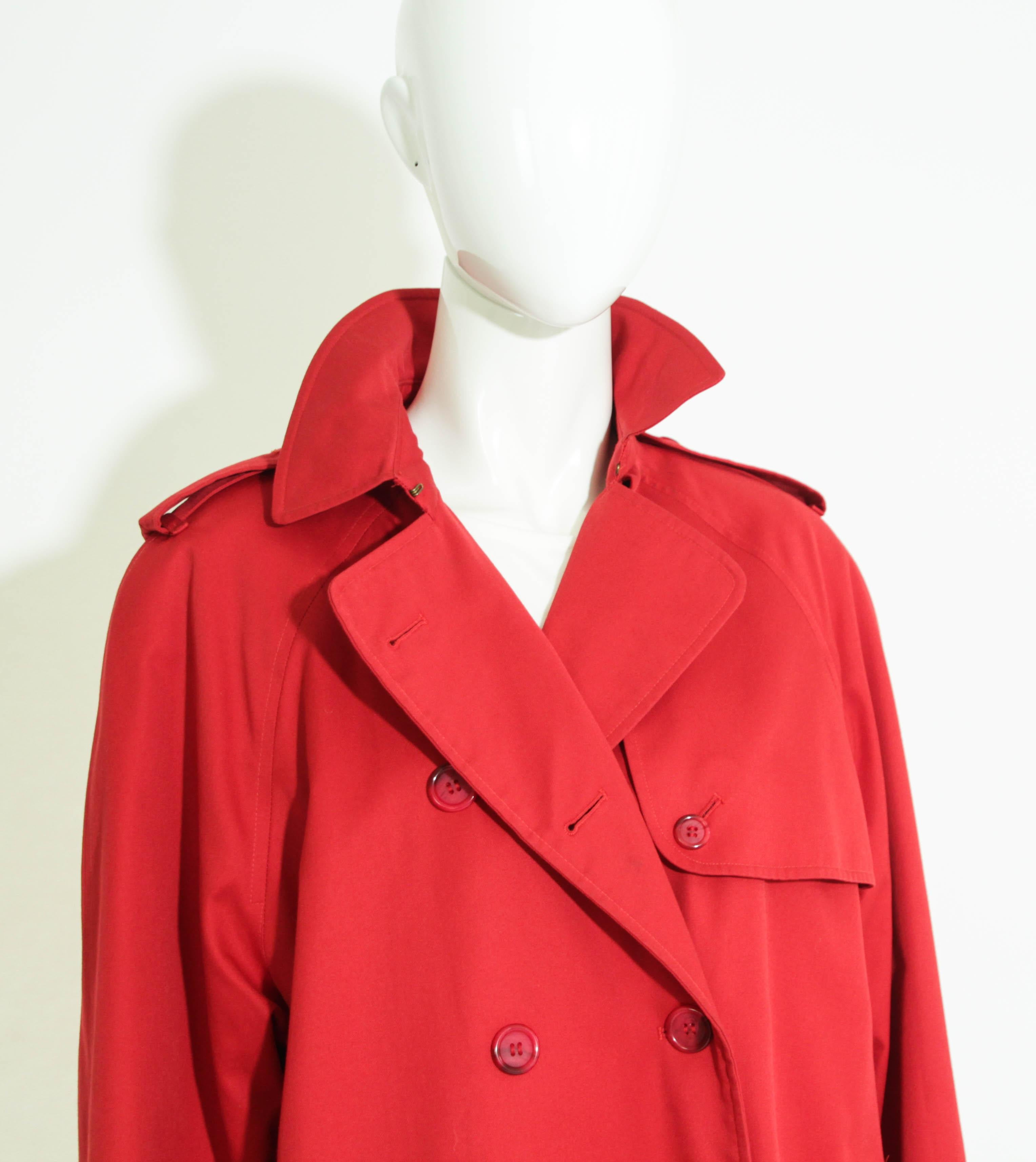 BURBERRY'S London Cherry Red Nova Plaid Trench Cotton Double Breasted 1980s For Sale 4