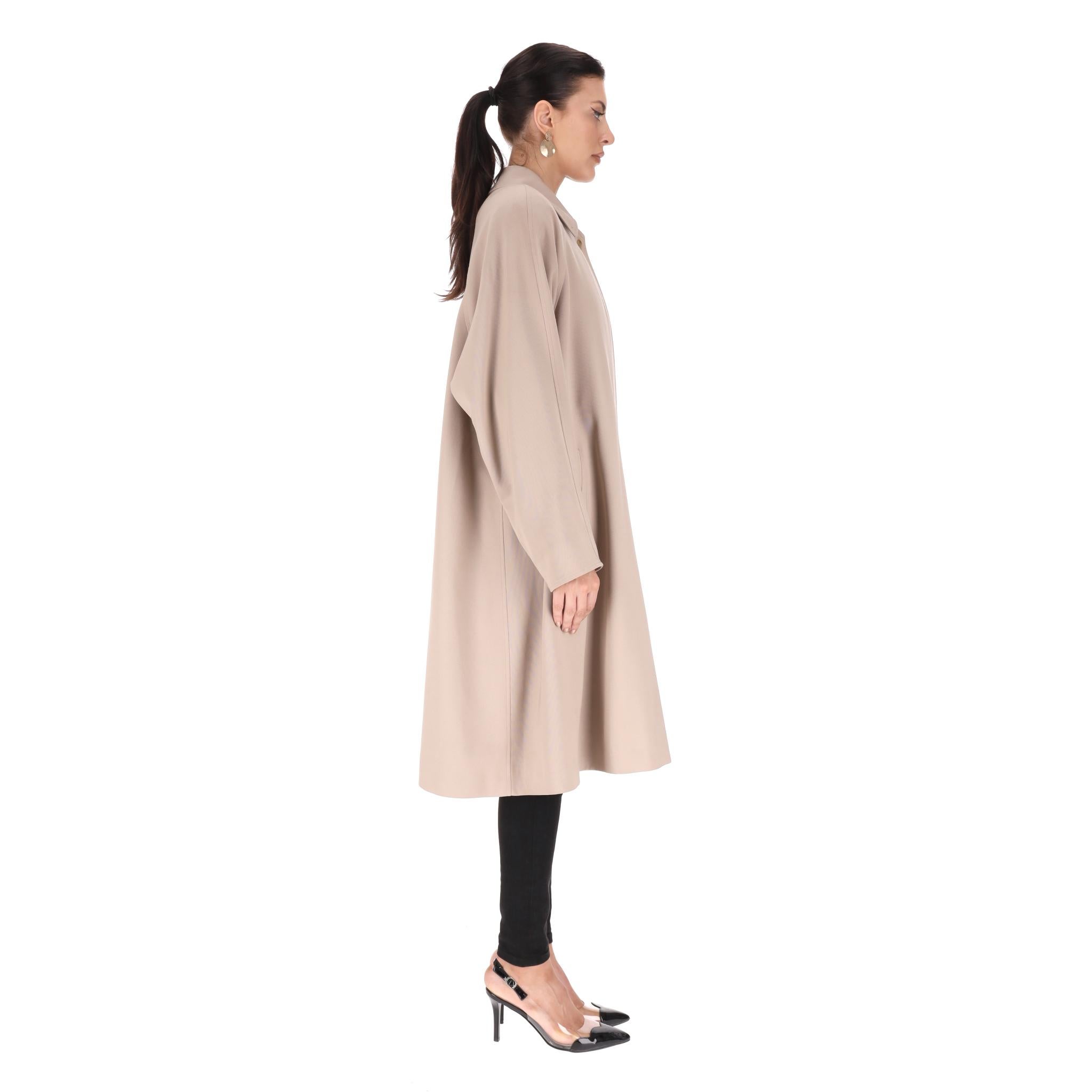 Beige Burberrys Cappotto vintage in lana vergine e misto alpaca in vendita