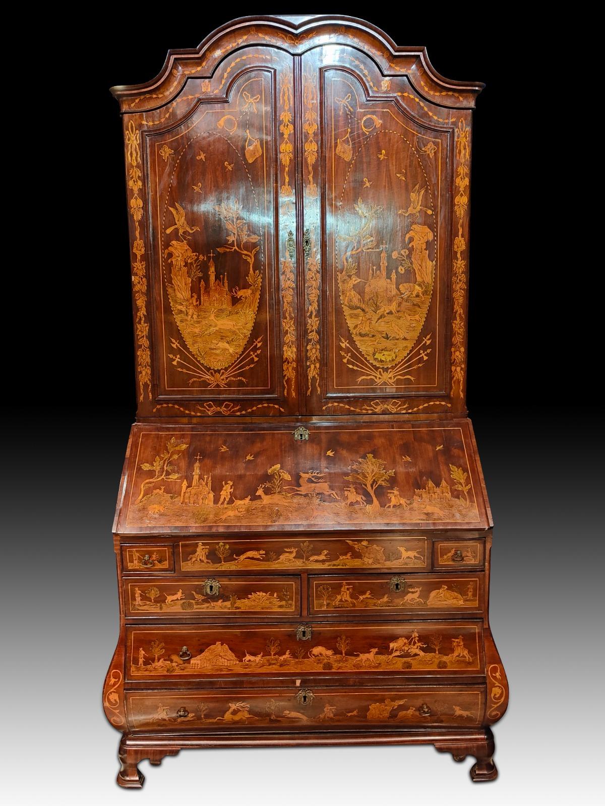 Bureau Bookcase C 1720 Flemish Bookcase 18th Century In Good Condition For Sale In Madrid, ES
