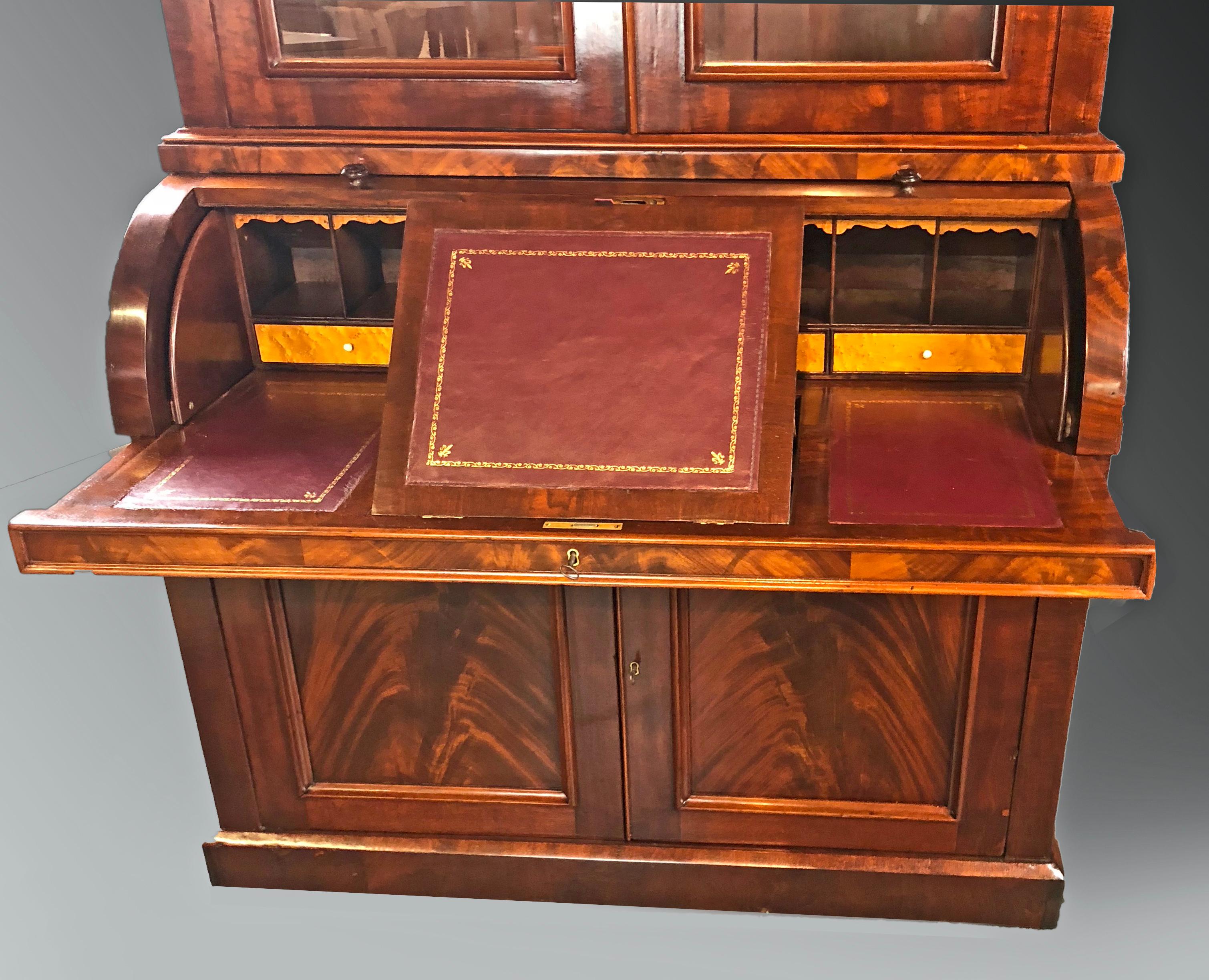 Victorian Bureau Bookcase Mid-Size 19th Century Cylinder Top Secretaire For Sale 1