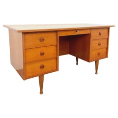 Bureau de direction style scandinave vintage en teck des années 60