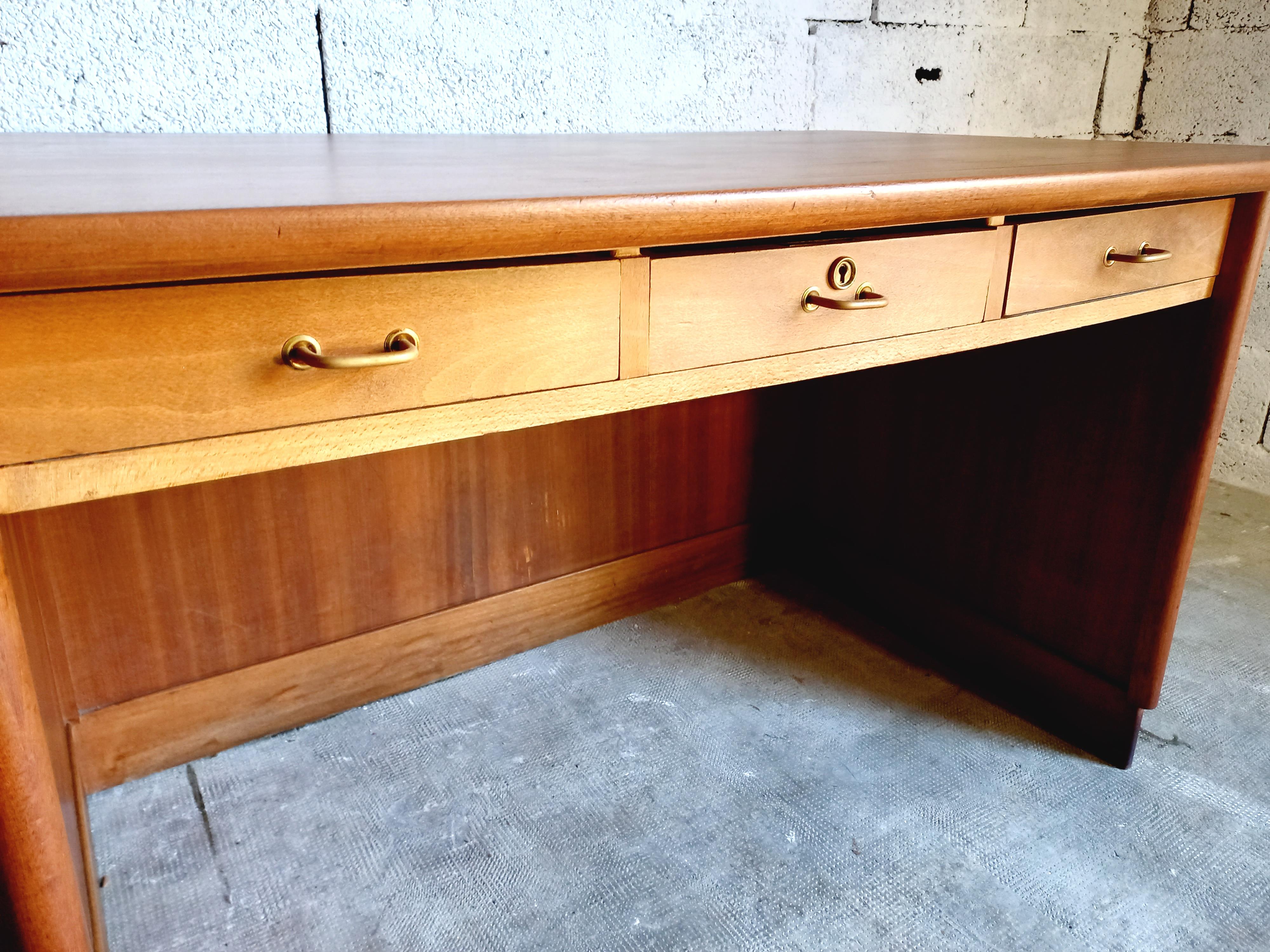 Ufficio di direzione vintage in bois e teck anni 50 60 In condizioni buone in vendita a BESANÇON, FR