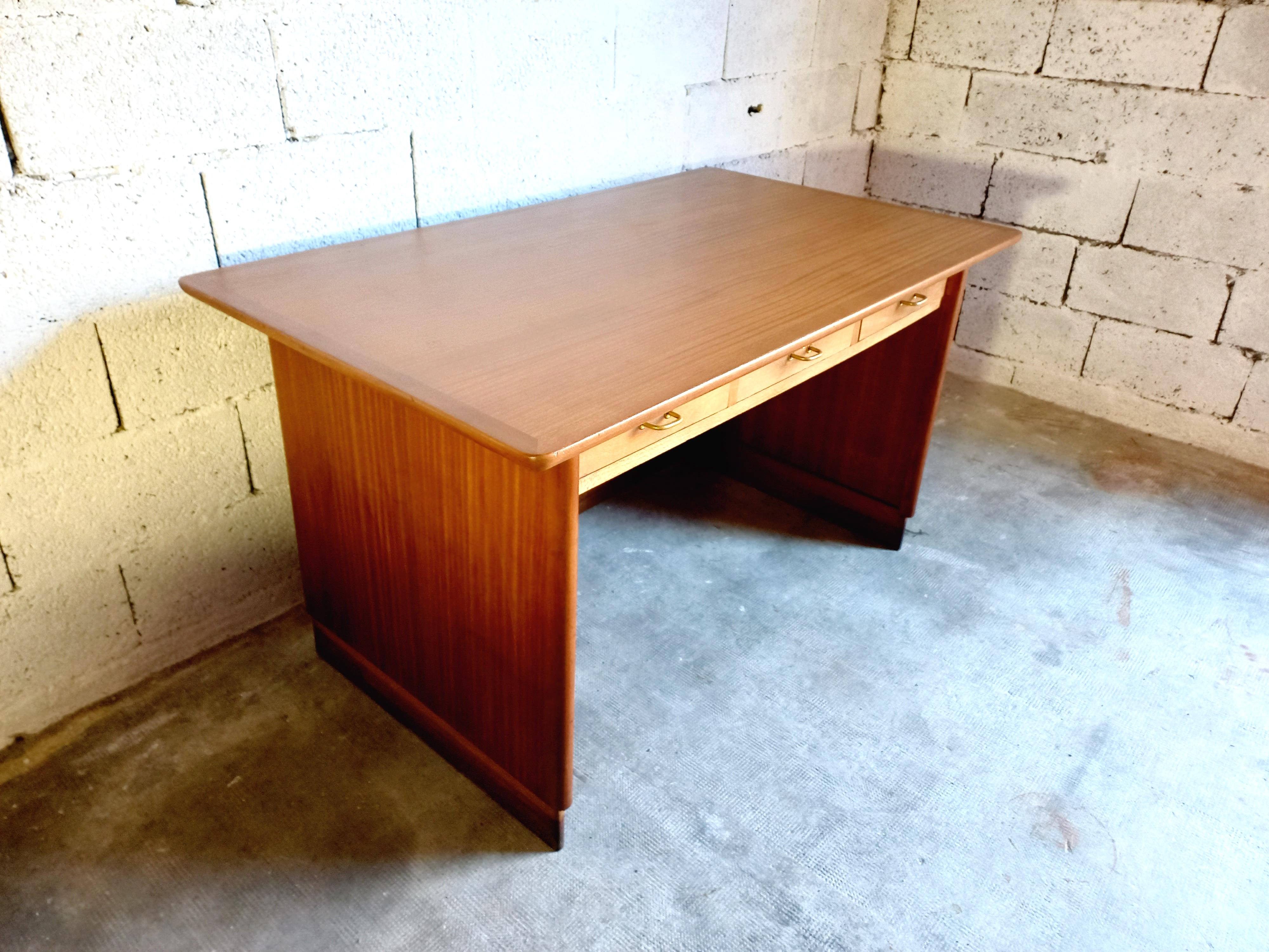 Legno Ufficio di direzione vintage in bois e teck anni 50 60 in vendita