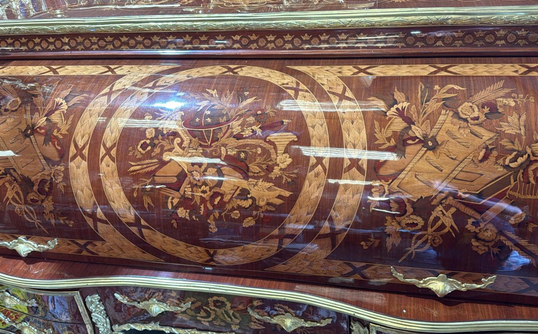 Kingwood Bureau De Roi - French Roll Top Desk Louis XV Monumental For Sale