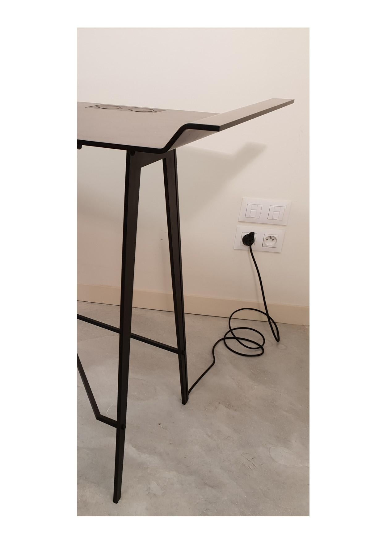 French bureau d'écrivain For Sale