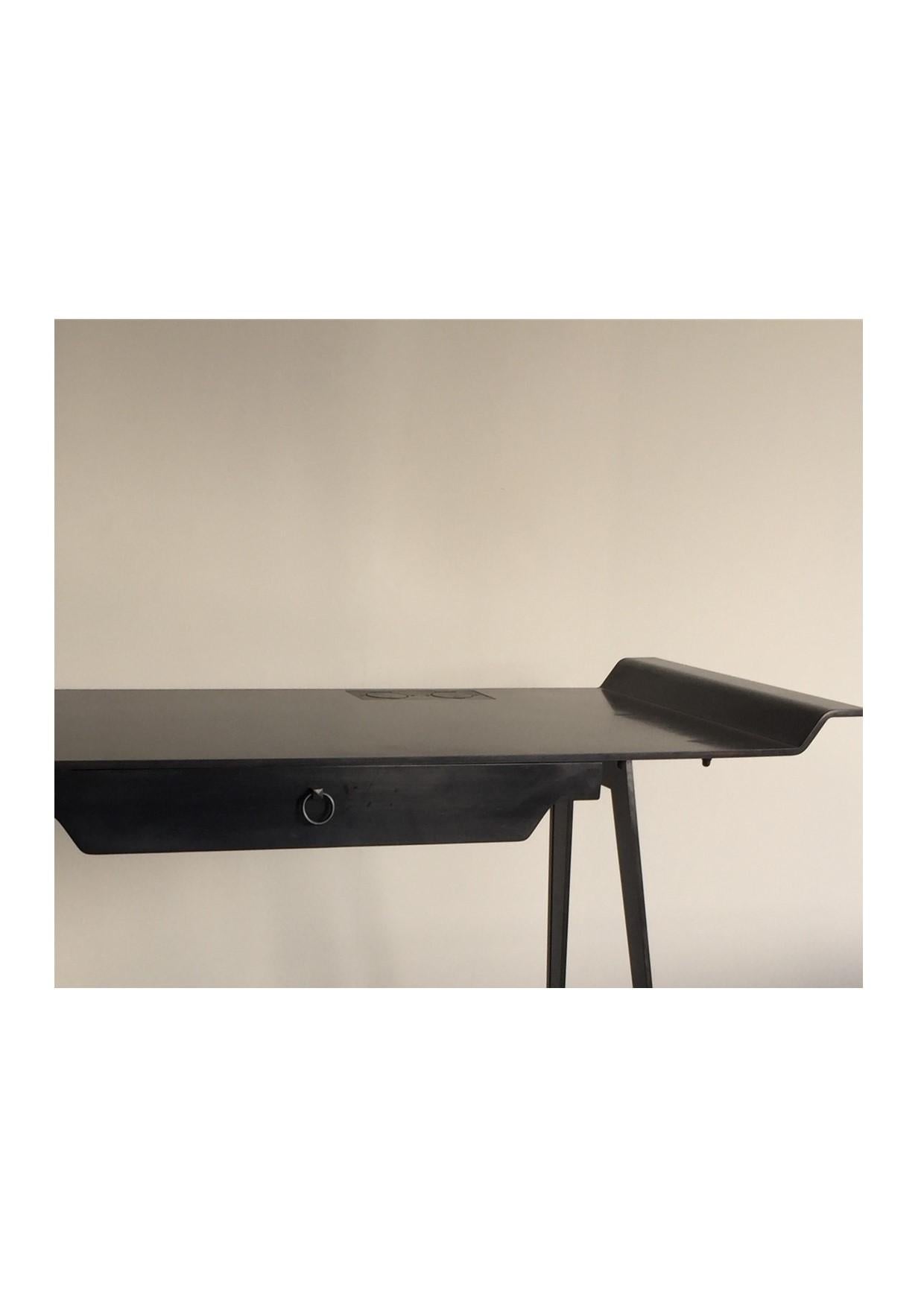 bureau d'écrivain In New Condition For Sale In VIRY-CHÂTILLON, FR
