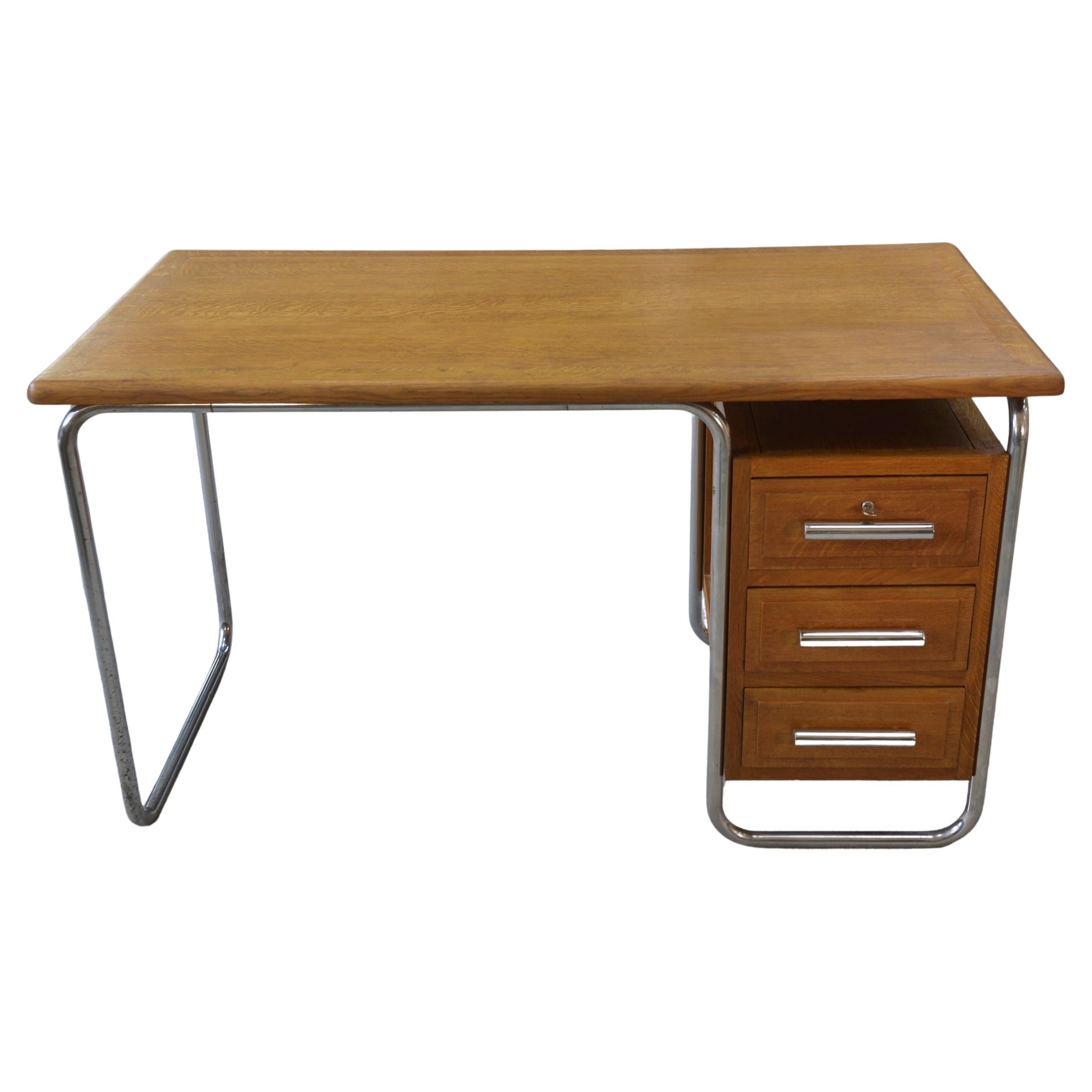 Bureau design Bauhaus en tube chromé et chêne massif par Kovona 1960's en vente