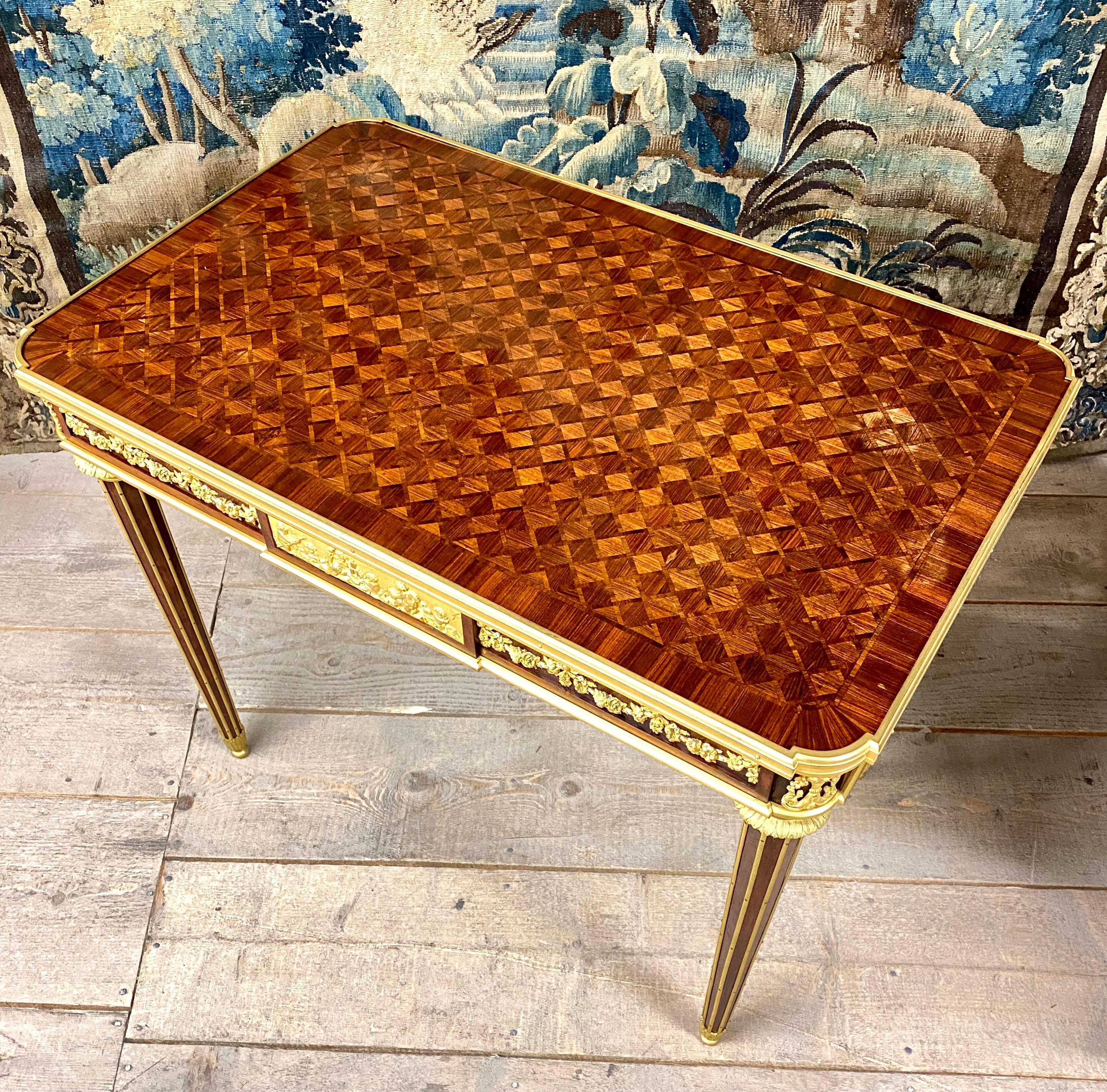 Small Desk In Marquetry And Gilt Bronze After A Model By Riesener, Napoleon II In Excellent Condition In NONANCOURT, FR