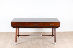 bureau en palissandre des années 1960