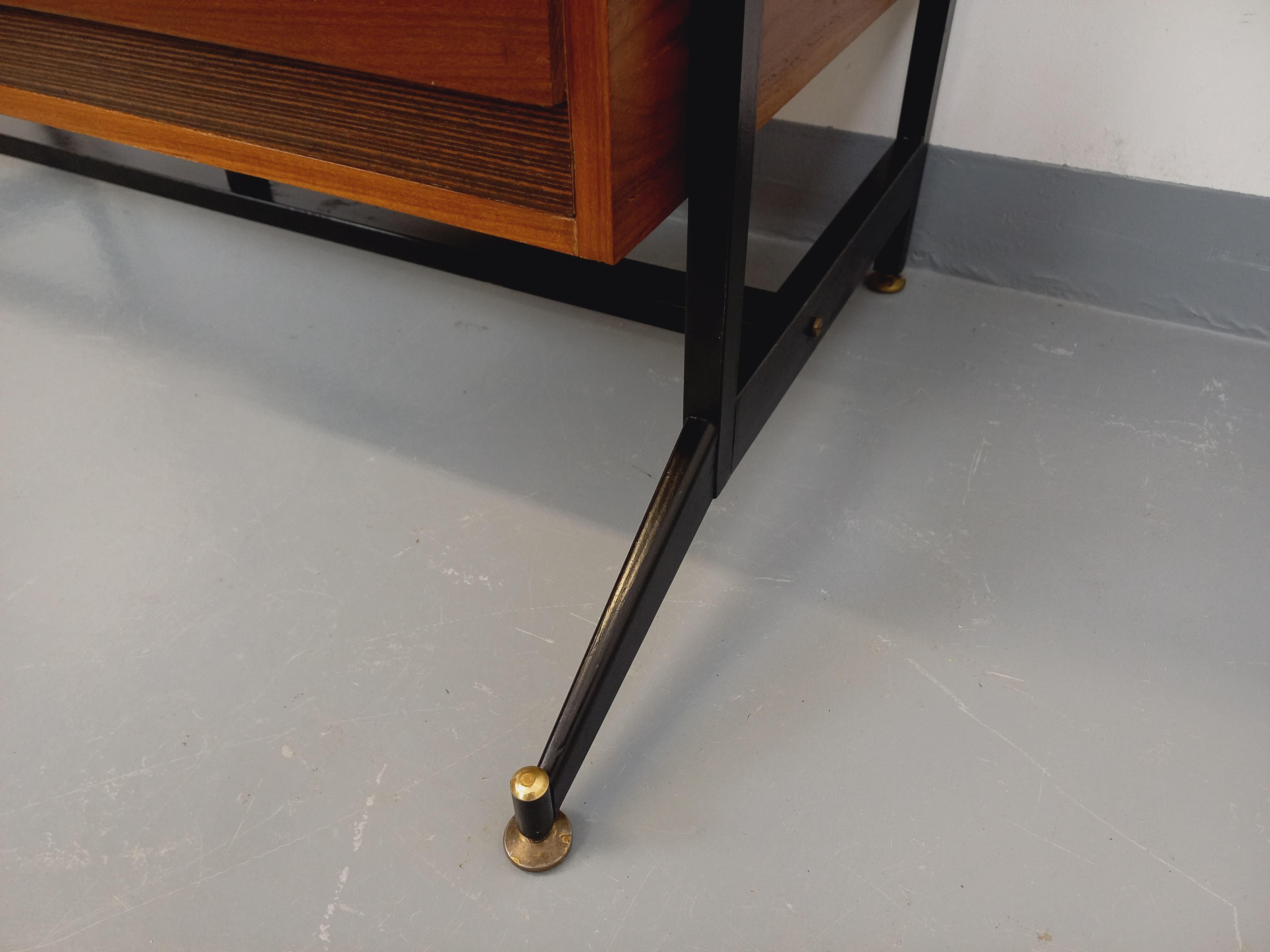 Bureau italien moderniste avec bibliothèque étagère string modulable teck métal en vente 9