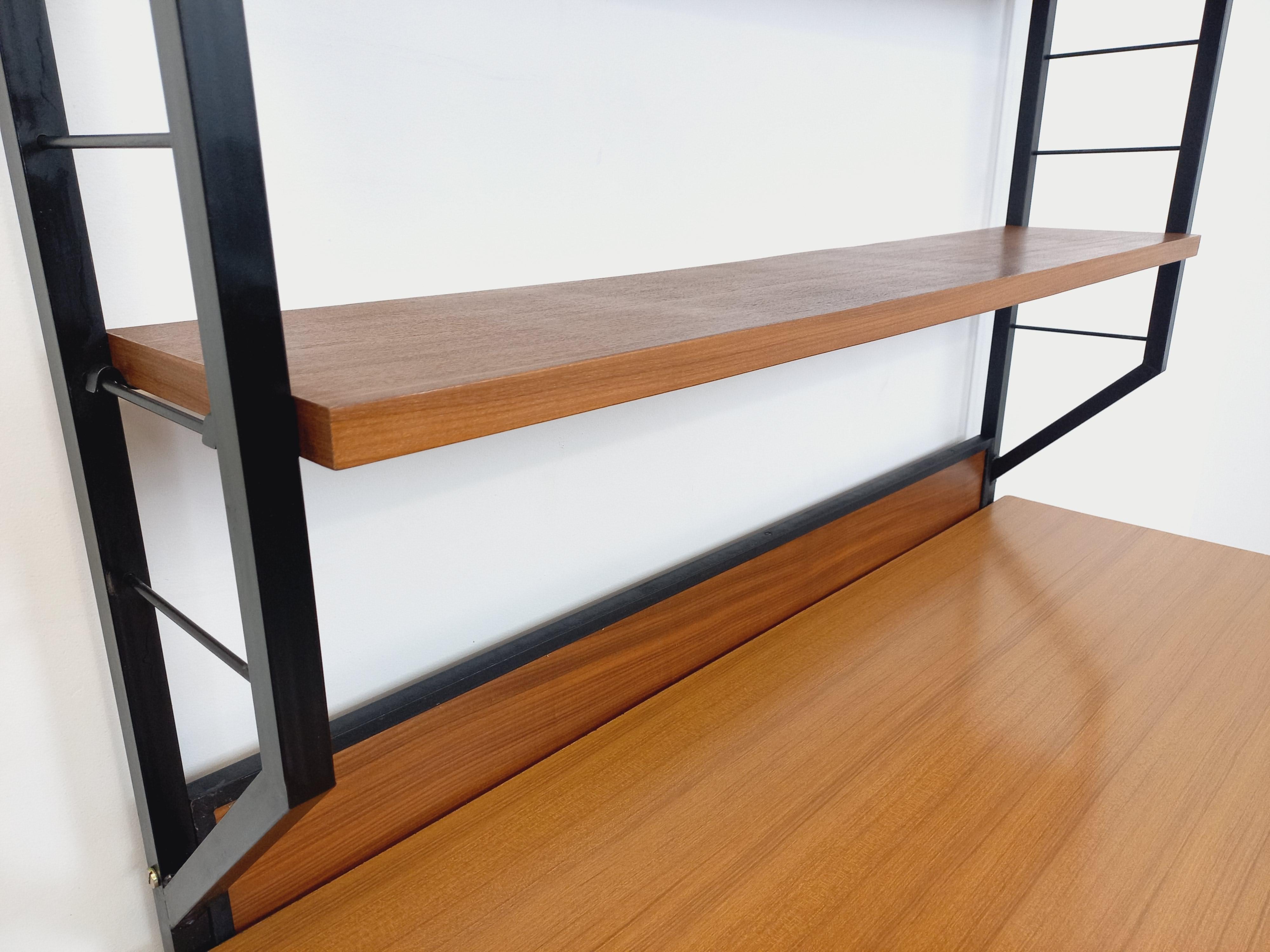 Bureau italien moderniste avec bibliothèque étagère string modulable teck métal en vente 14