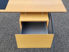 Bureau Jean Nouvel par Ligne Roset plateau bois pieds aluminium  Francais 1980