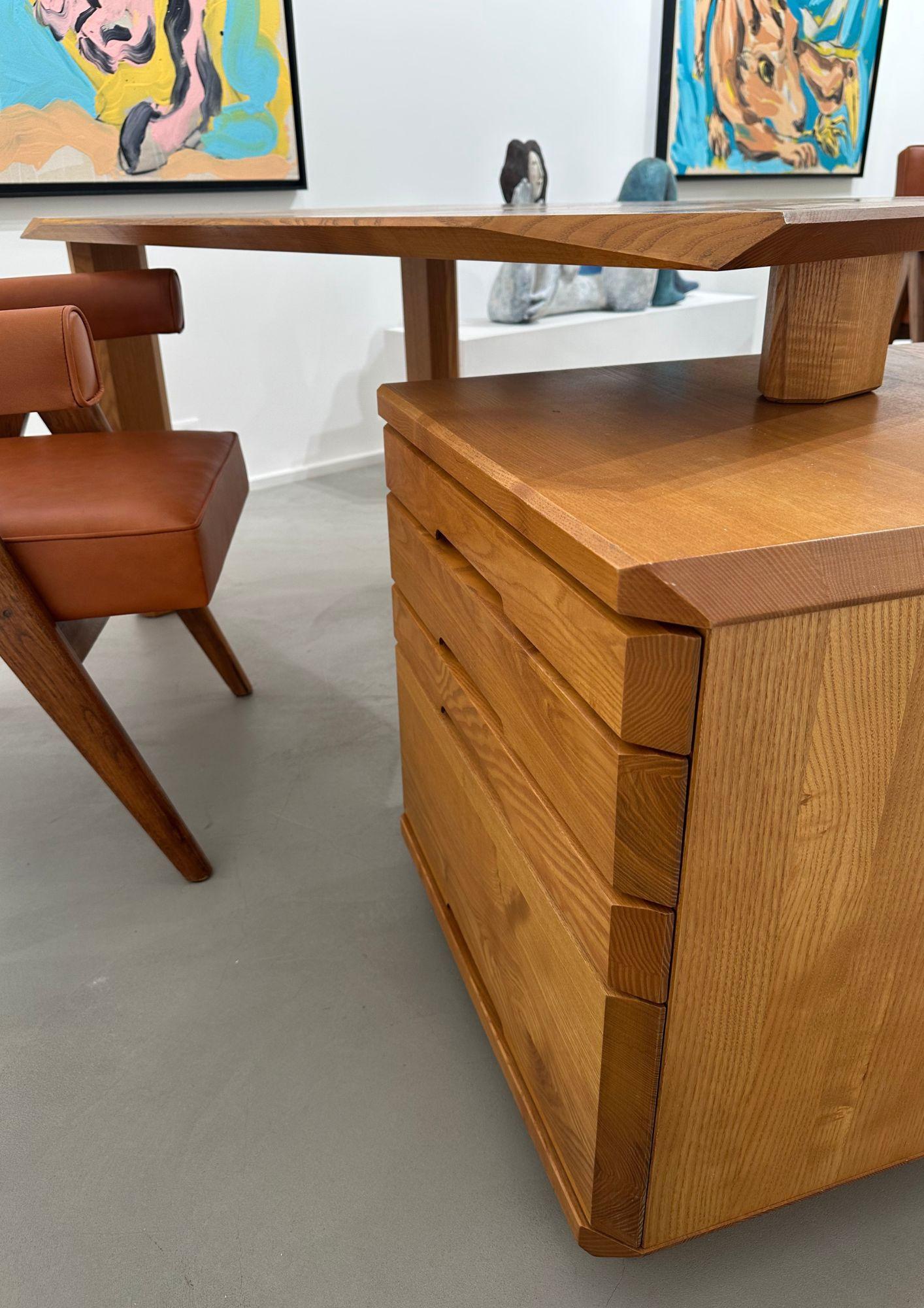 Bureau Modèle B40 en vente 1