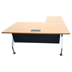Bureau "Nomos" Norman Foster plateau bois et pieds aluminium par Vitra XX Siècle