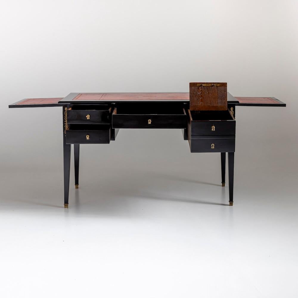 Bureau Plat, fine del XIX secolo in vendita 9